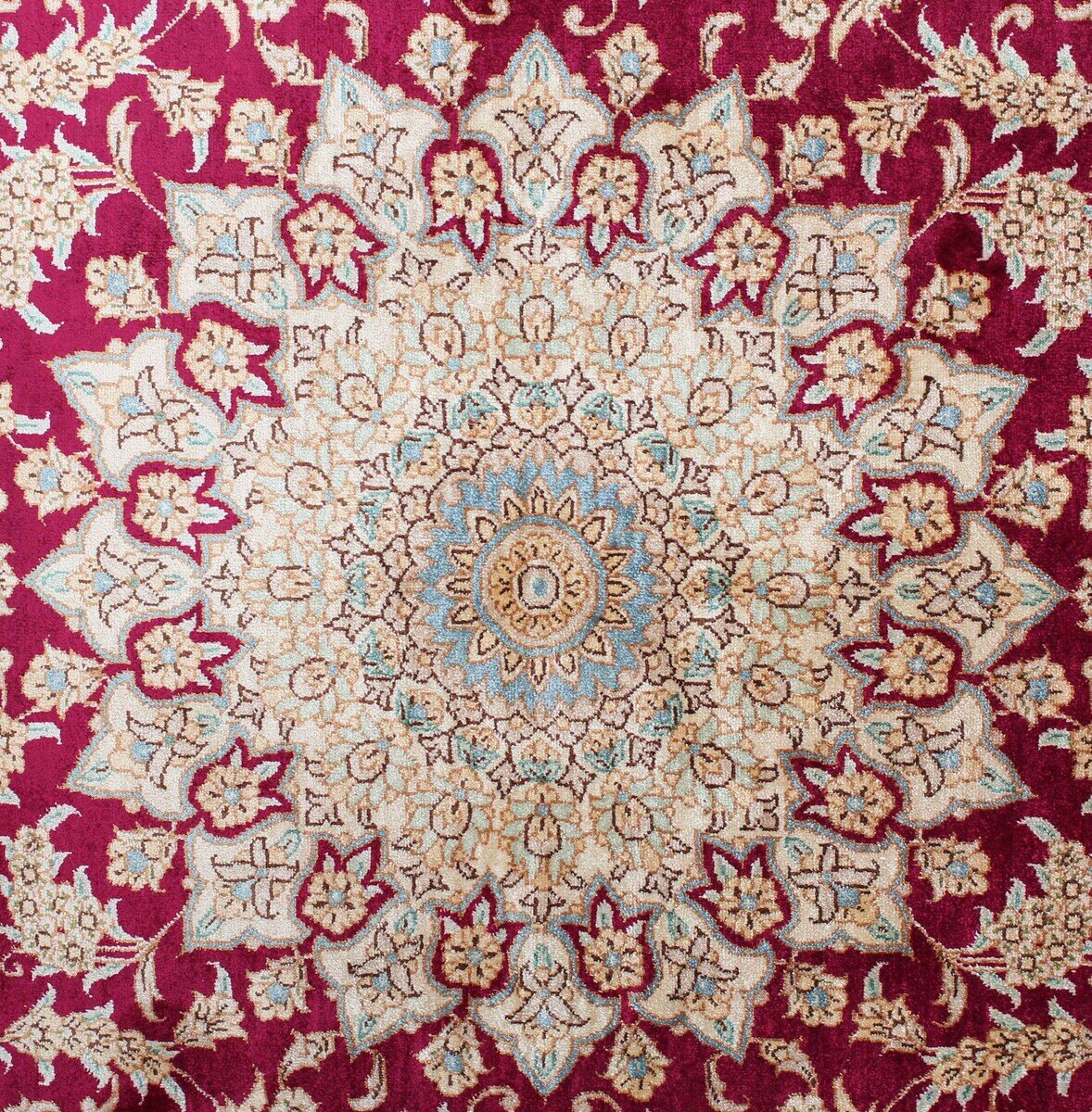 Ghom Silk 1157355