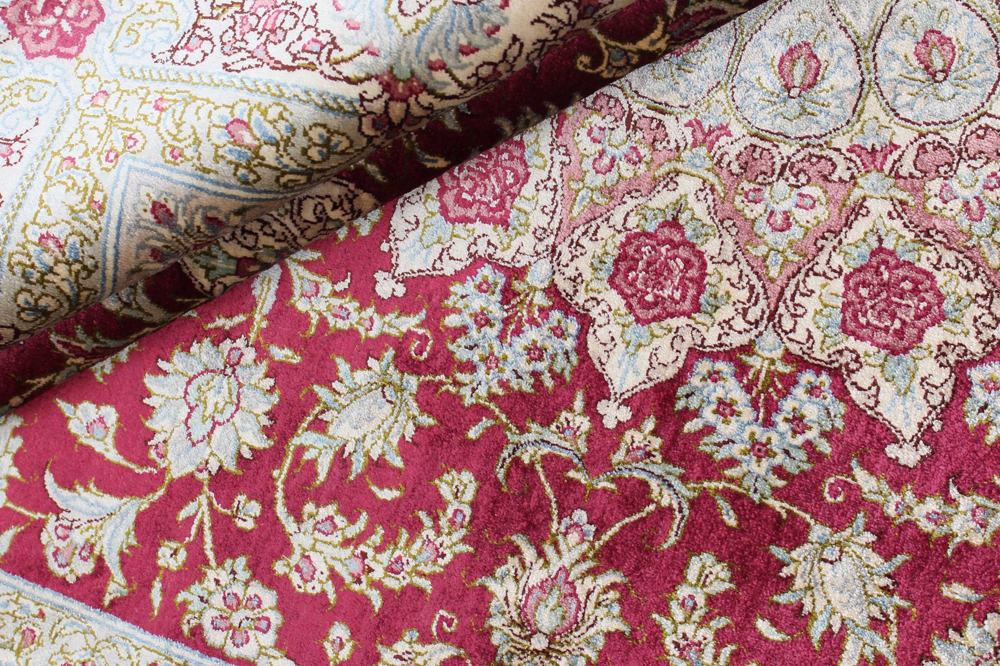 Ghom Silk 1163226