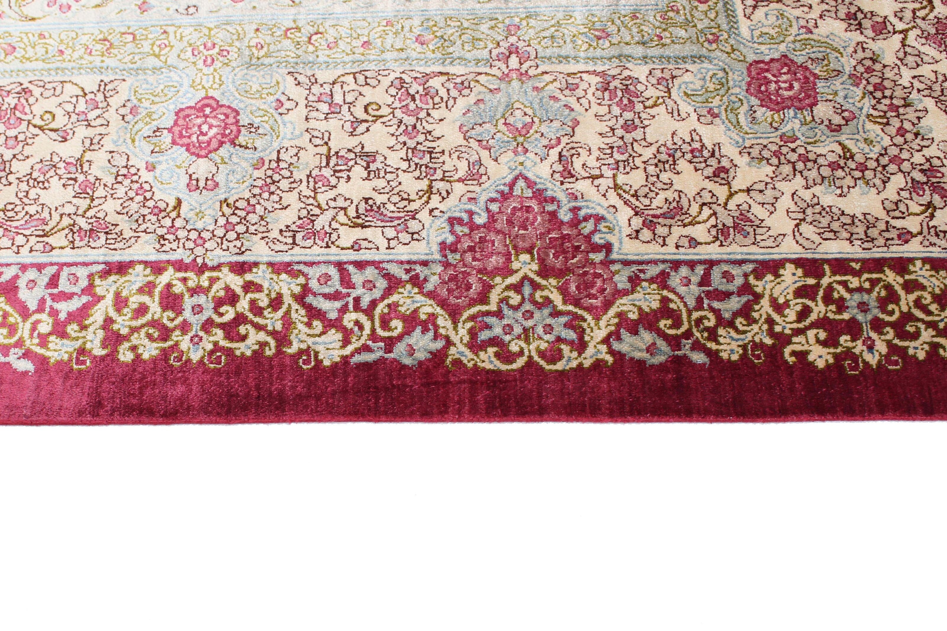 Ghom Silk 1163226