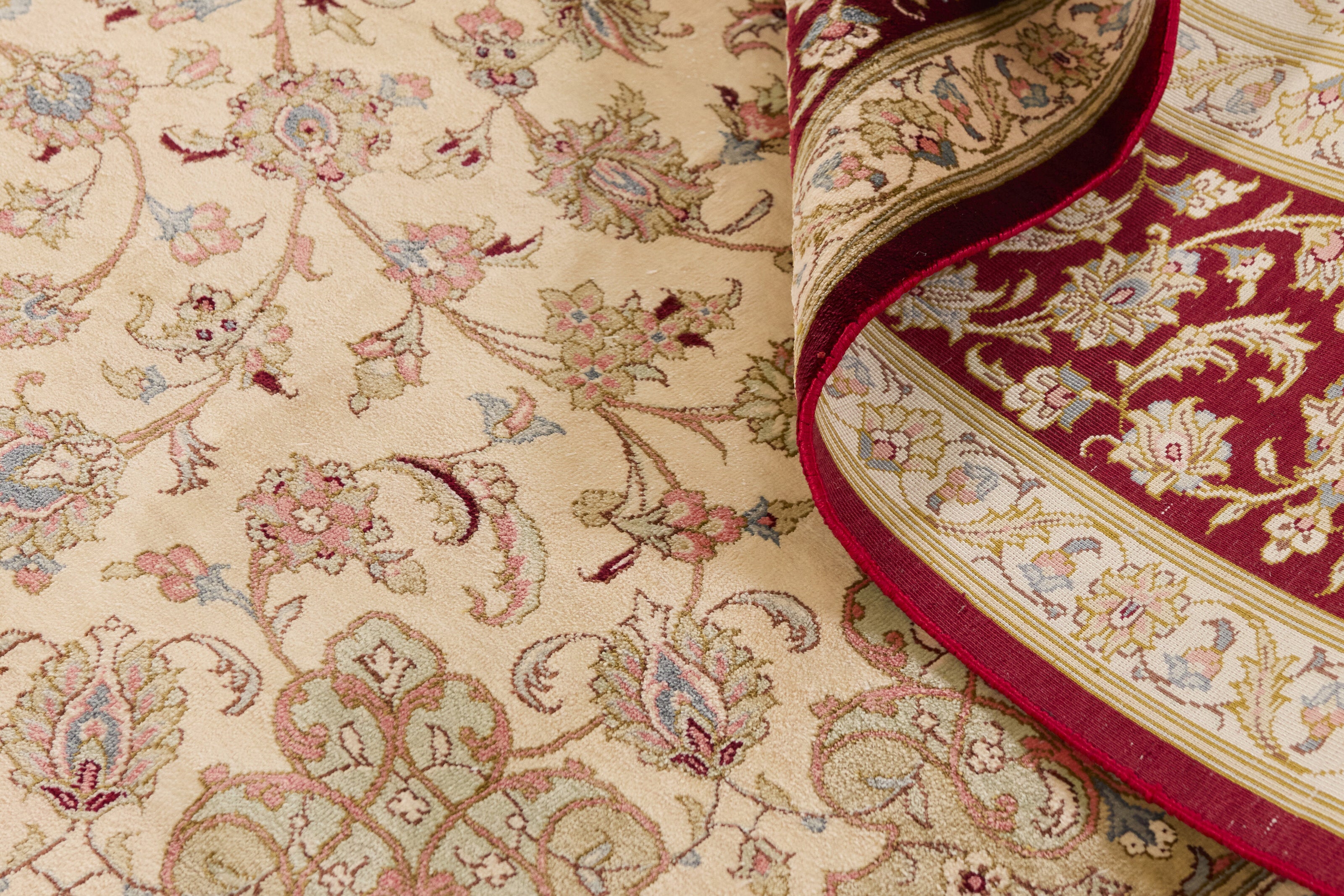 Ghom Silk 1259460