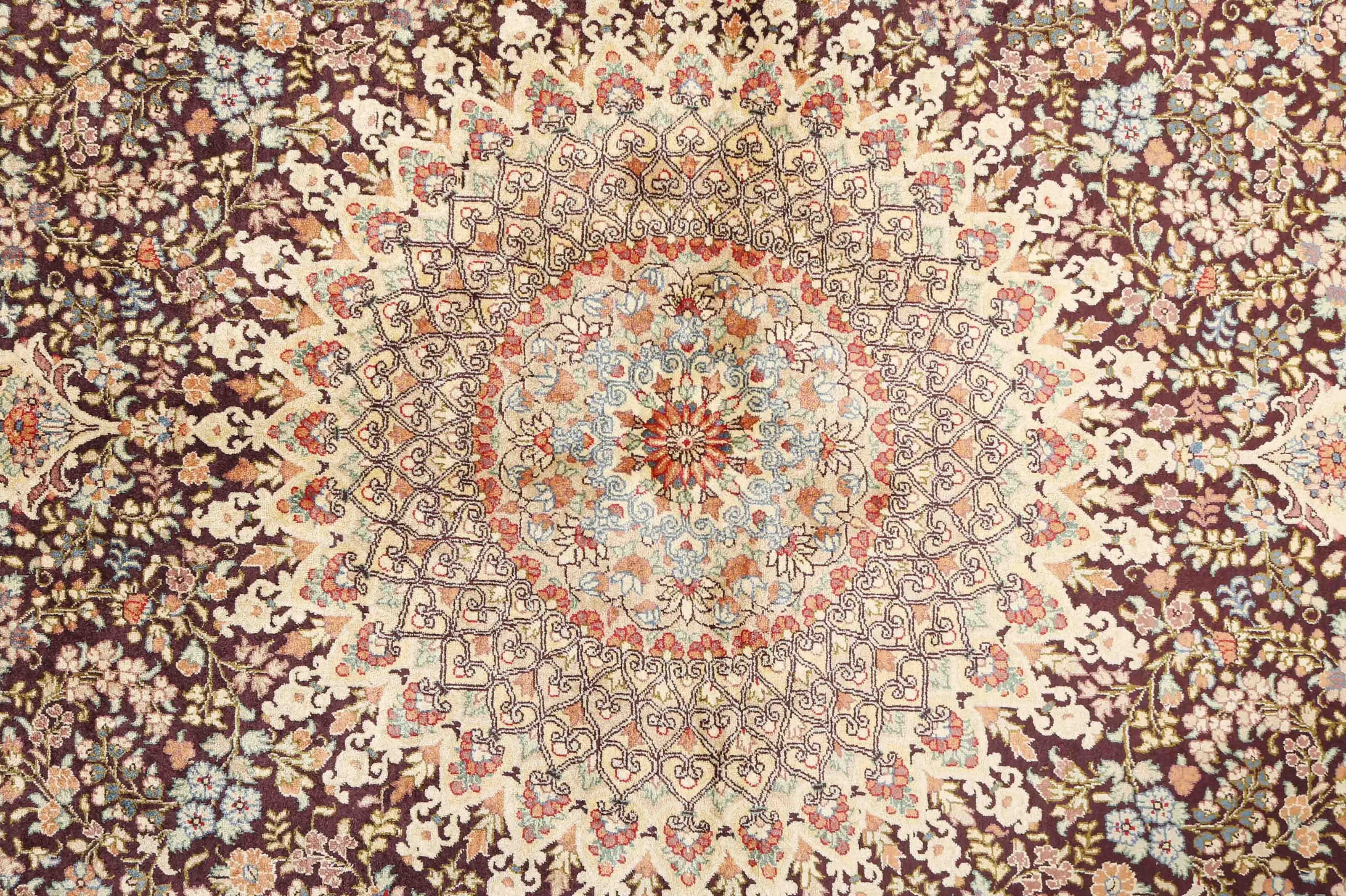 Ghom Silk 1259562