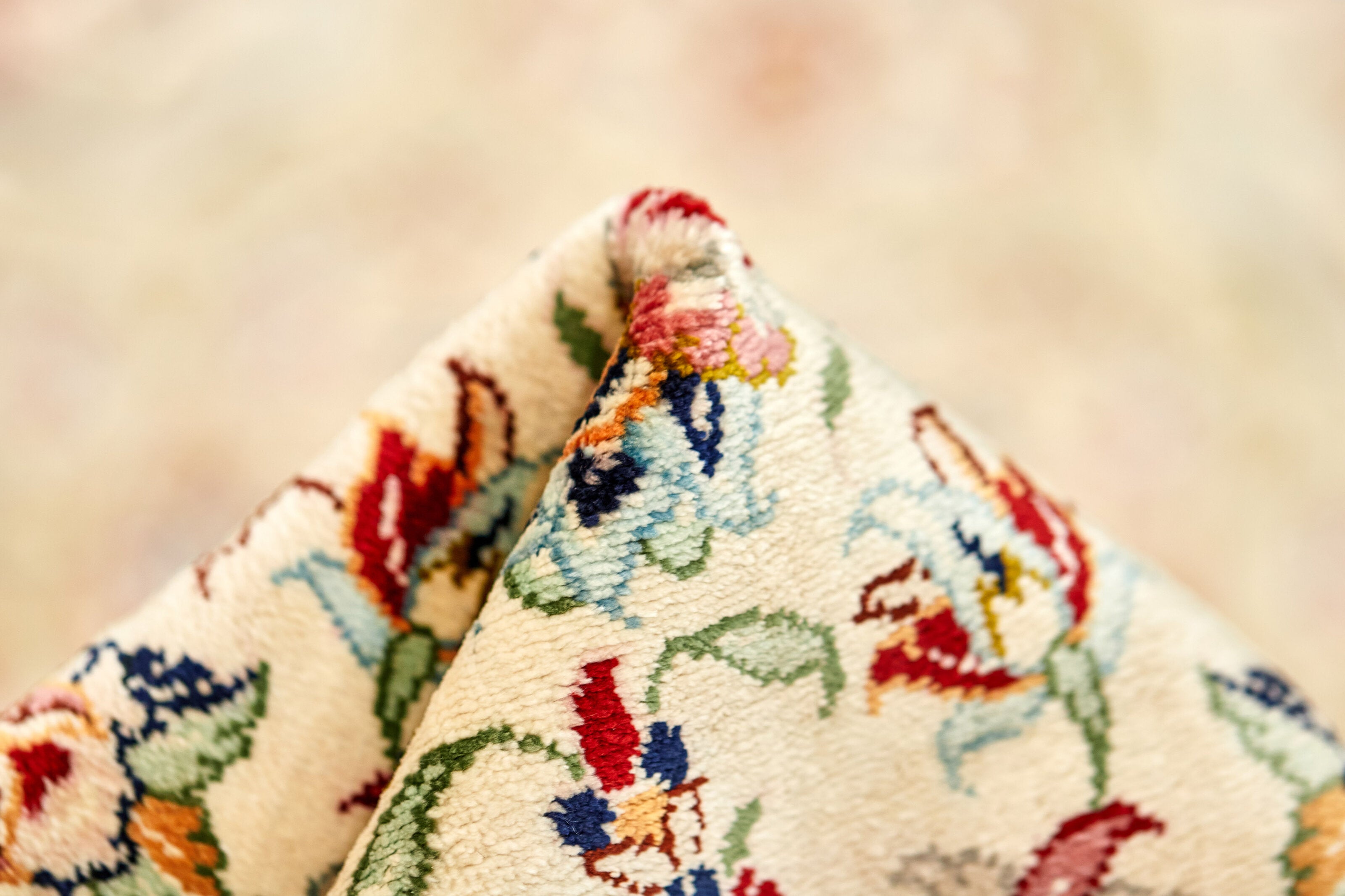 Ghom Silk 1259569
