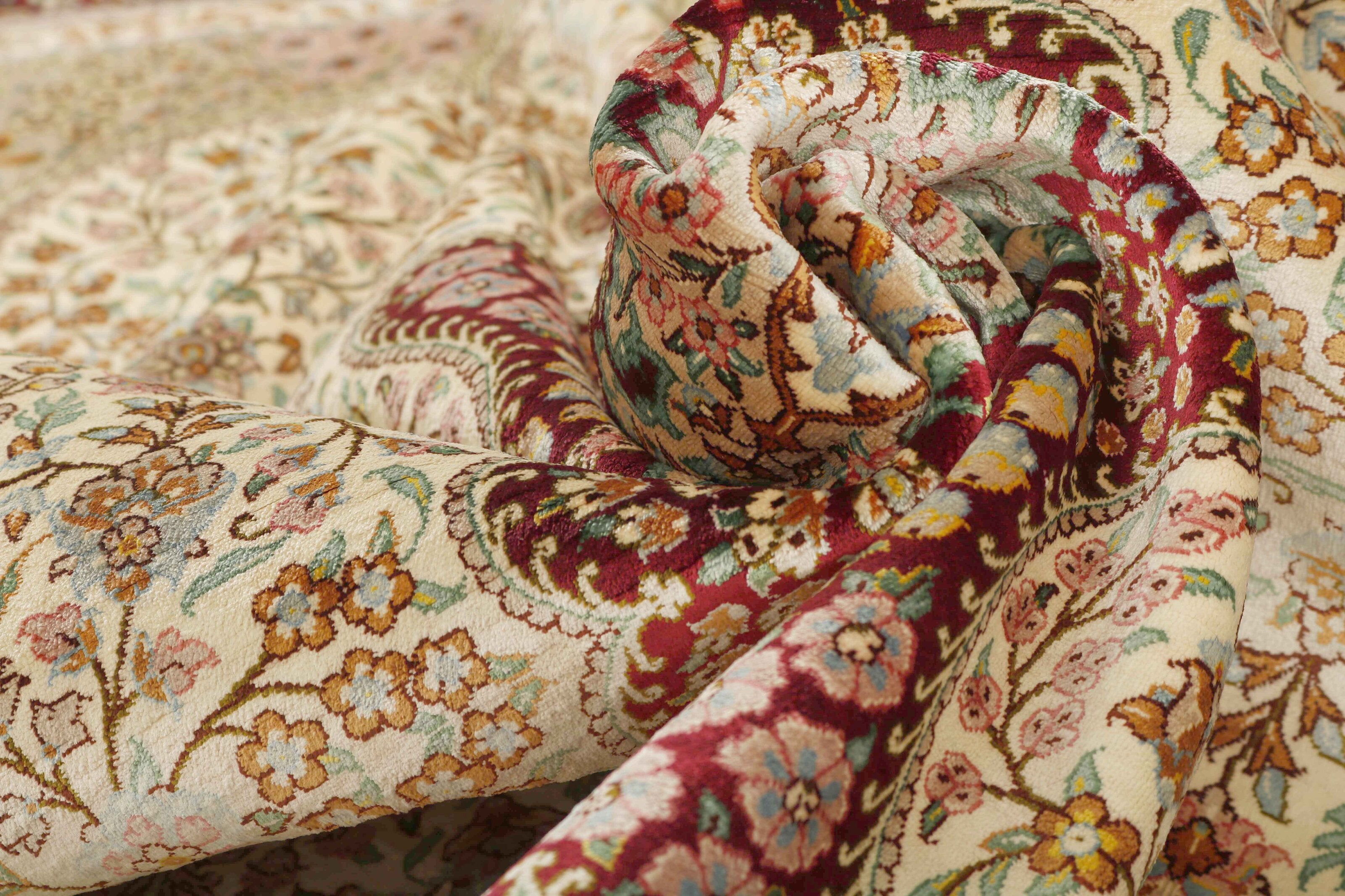 Ghom Silk 1262518