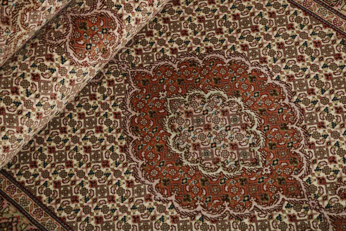 Tabriz 50 Mahi Runner