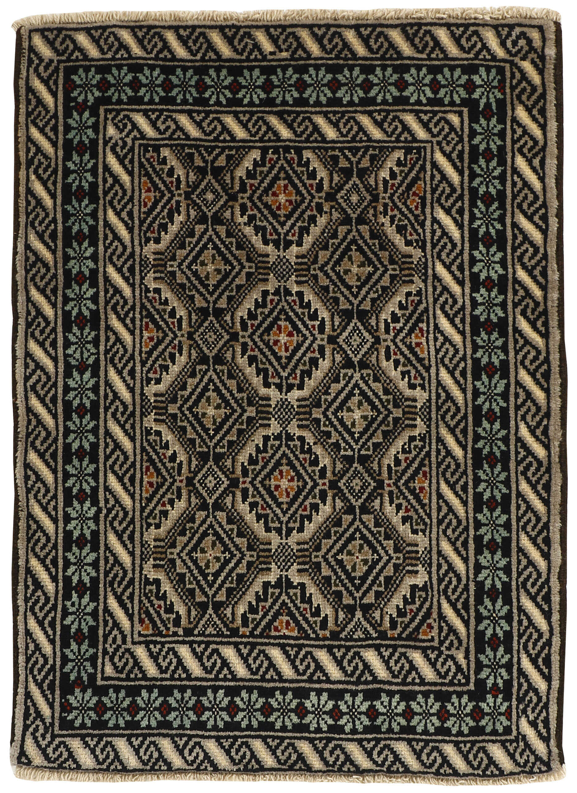 Beige Persian wool rug with traditional design
