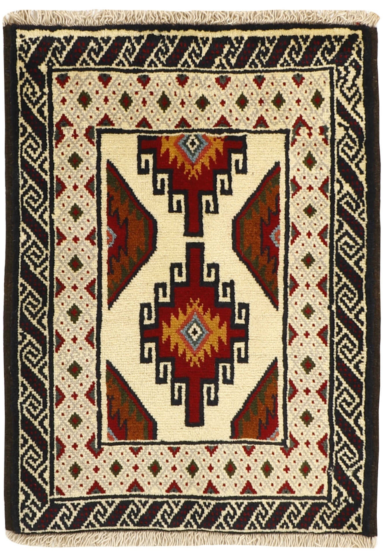 Cream Persian wool rug with traditional design