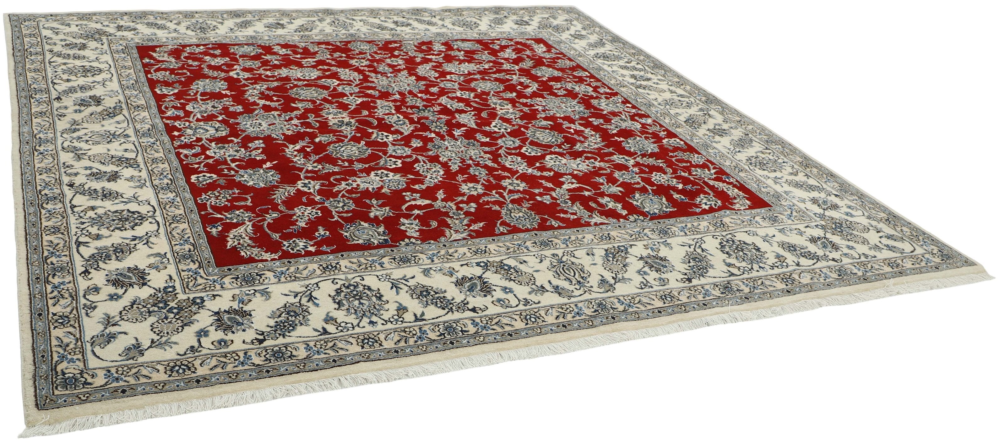 Nain Kashmar Square 1468430