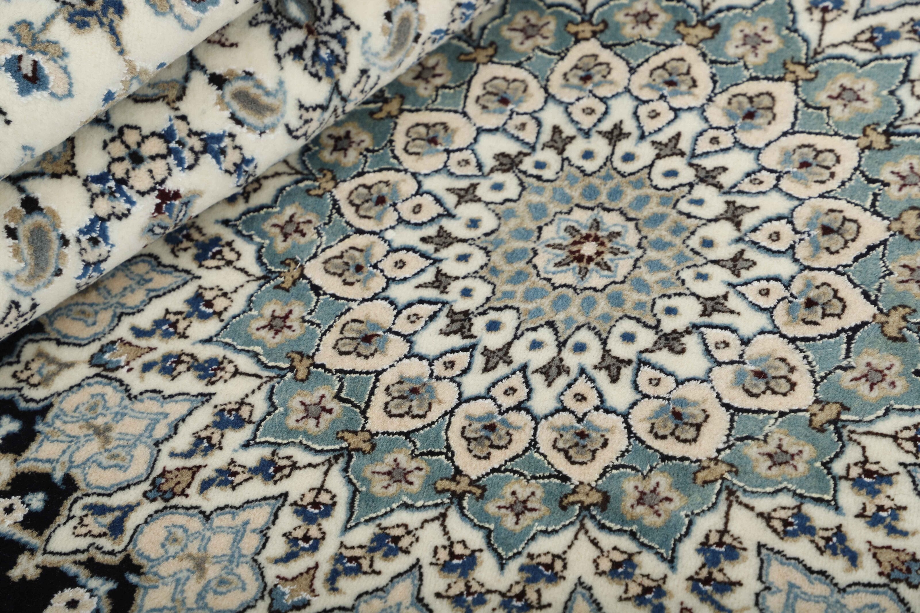 Nain Kashmar 1468442