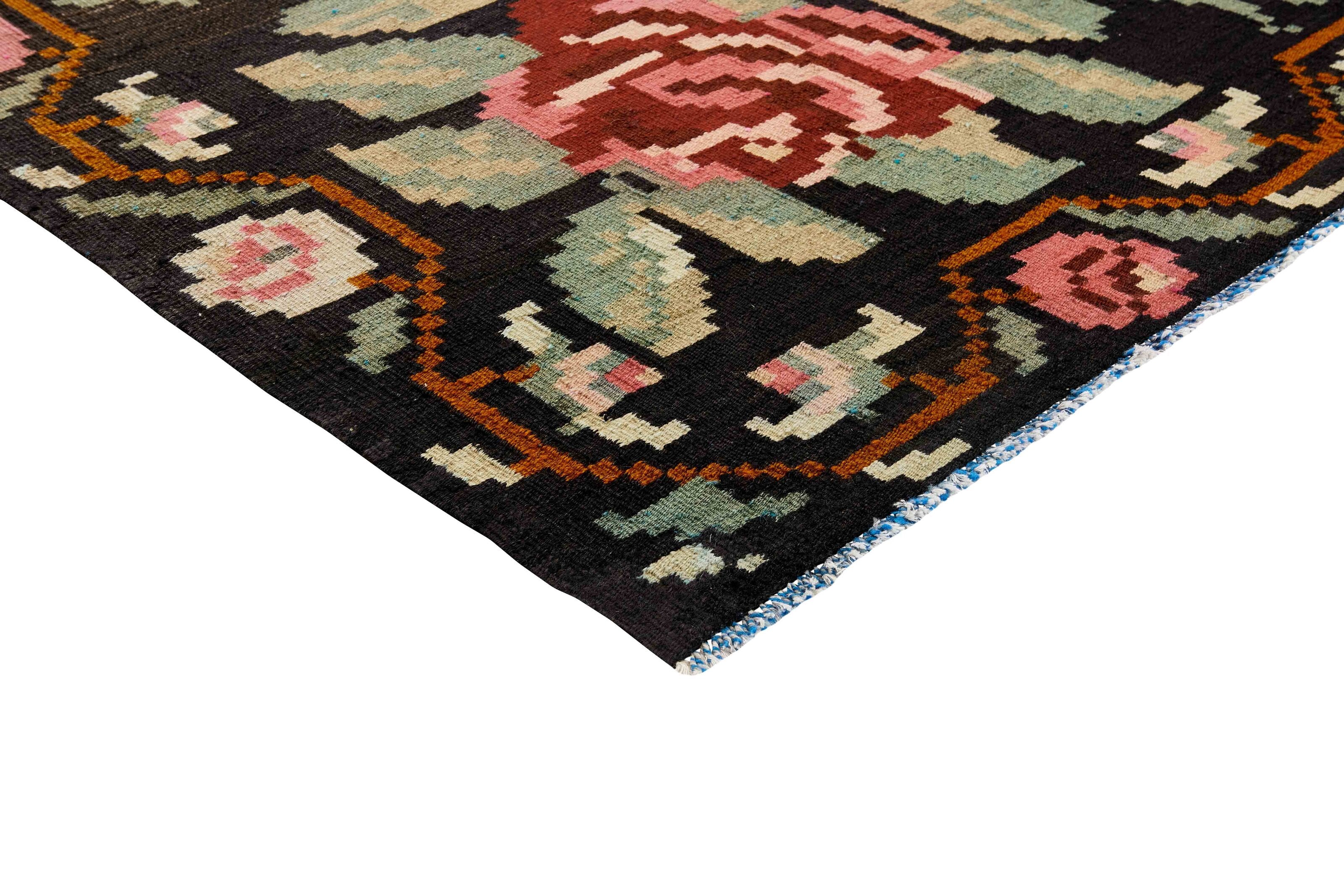 Rose Kilim Old