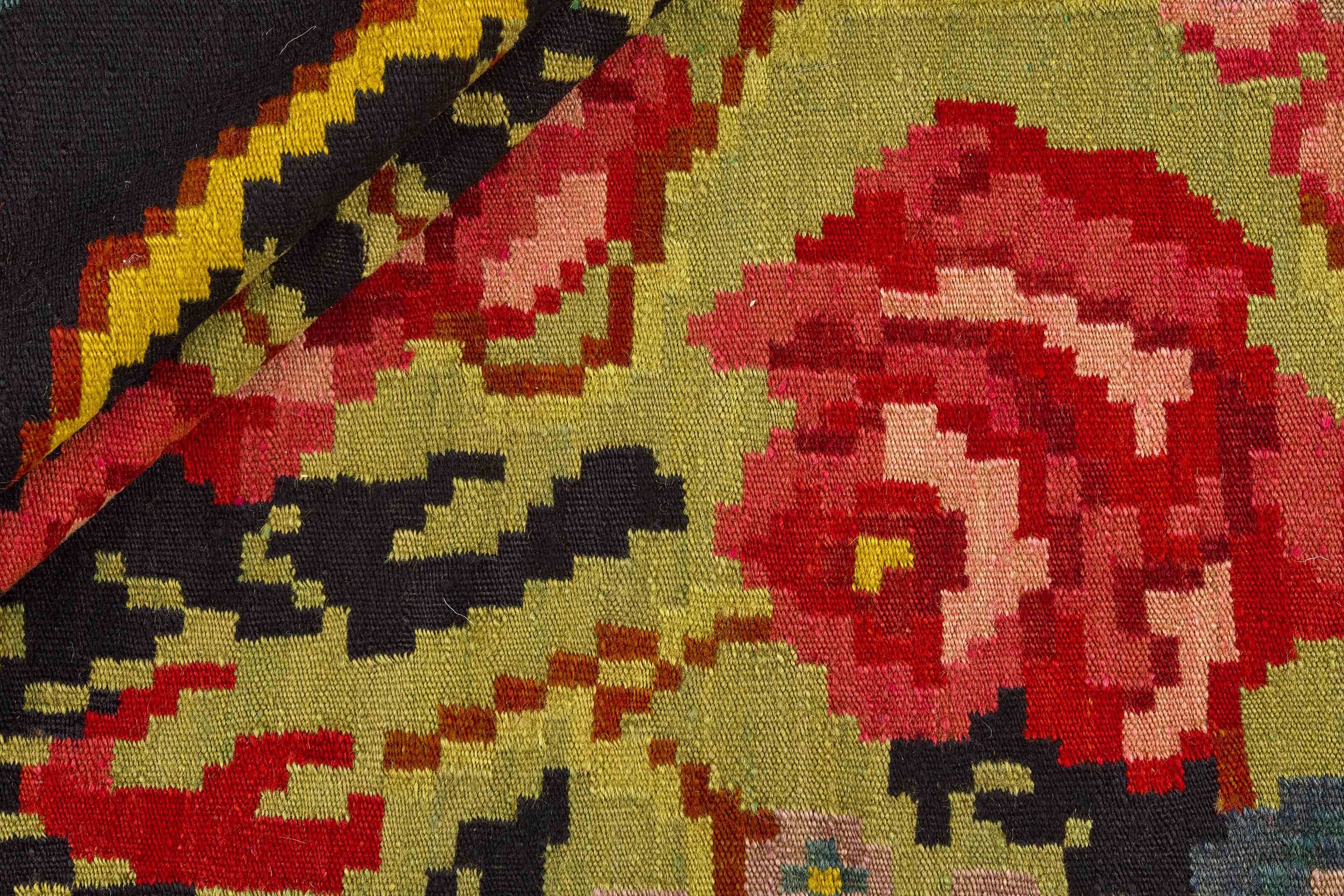 Rose Kilim Old 1483516