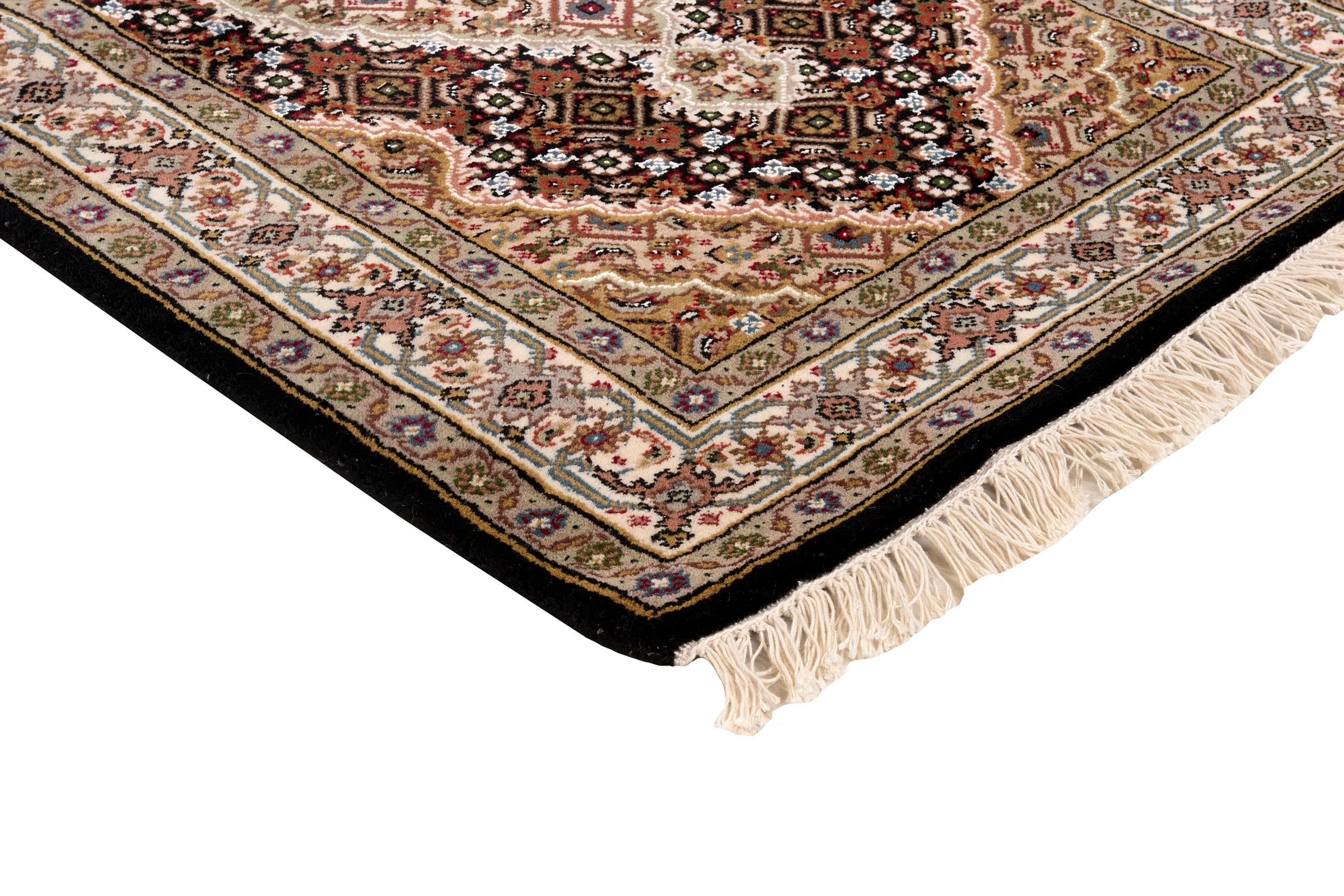 Tabriz Indi Runner 1483717