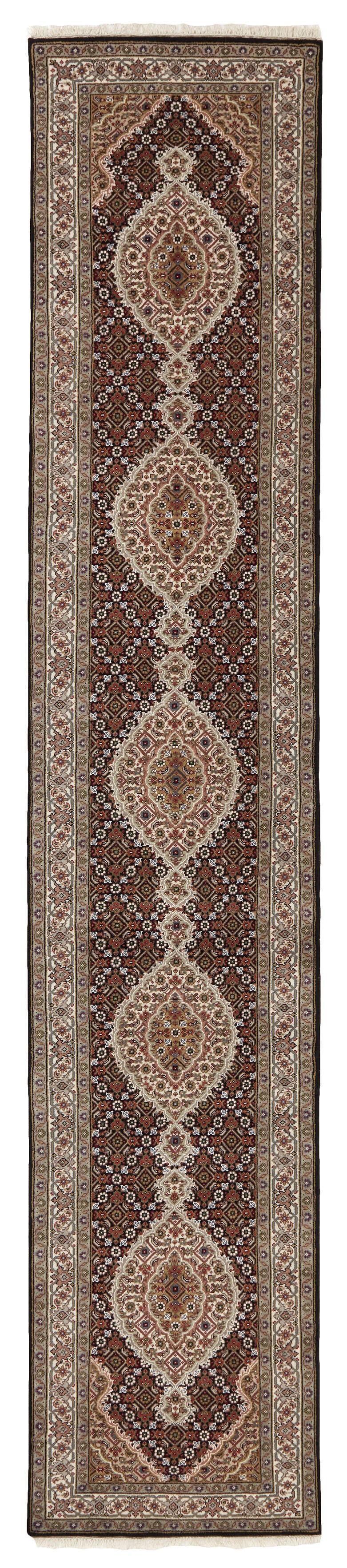 Tabriz Indi Runner 1483717
