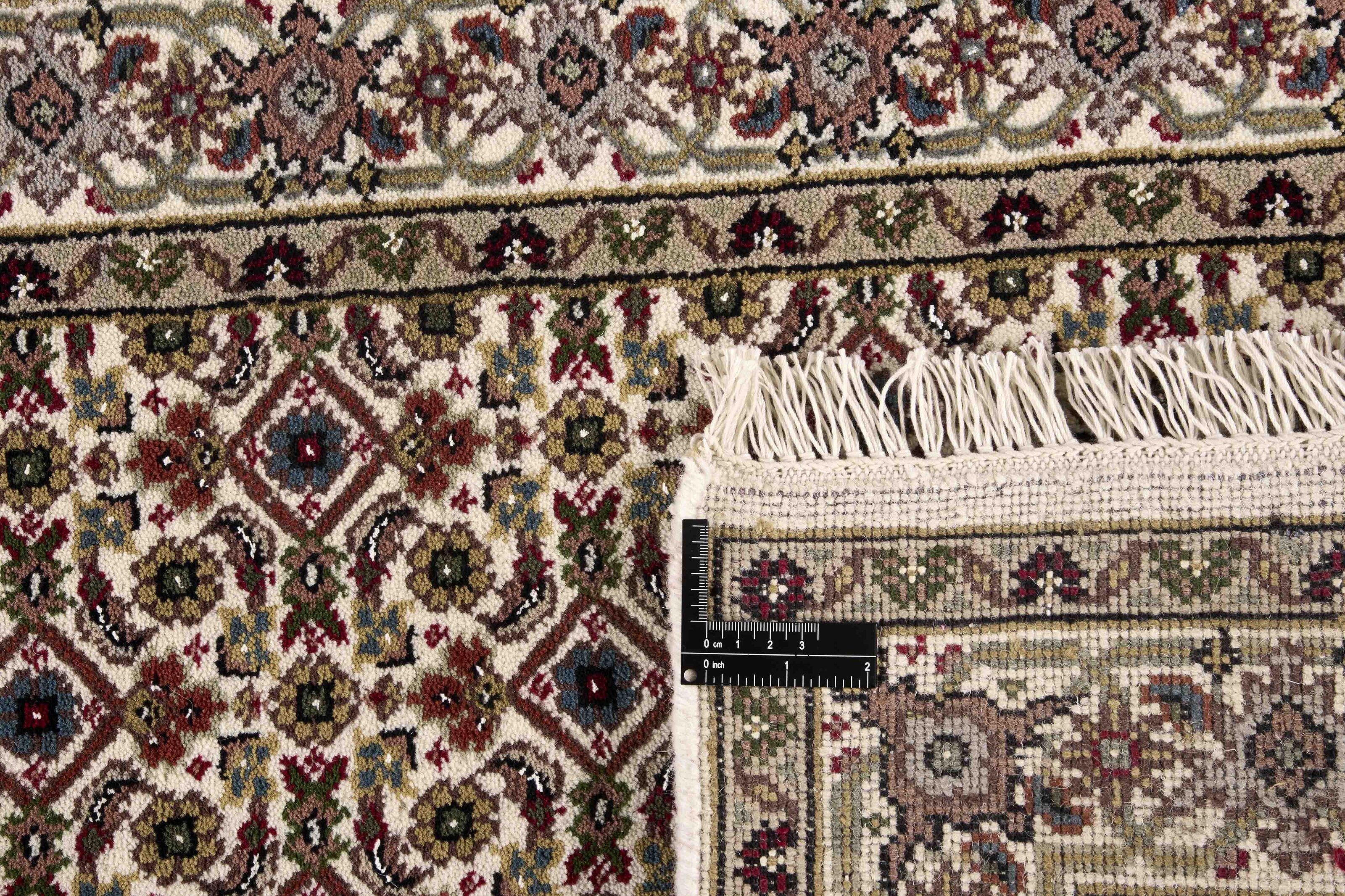 Tabriz Indi 1483755