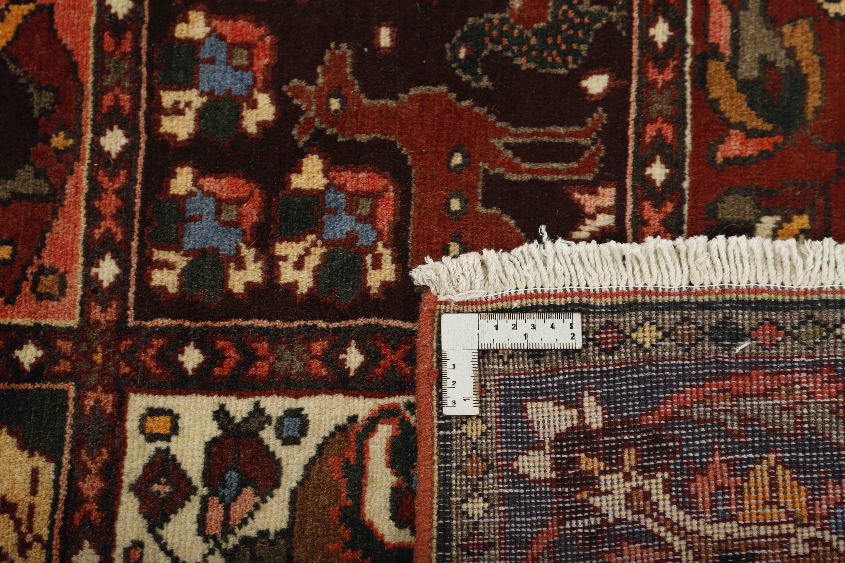 Bakhtiyar 1491738