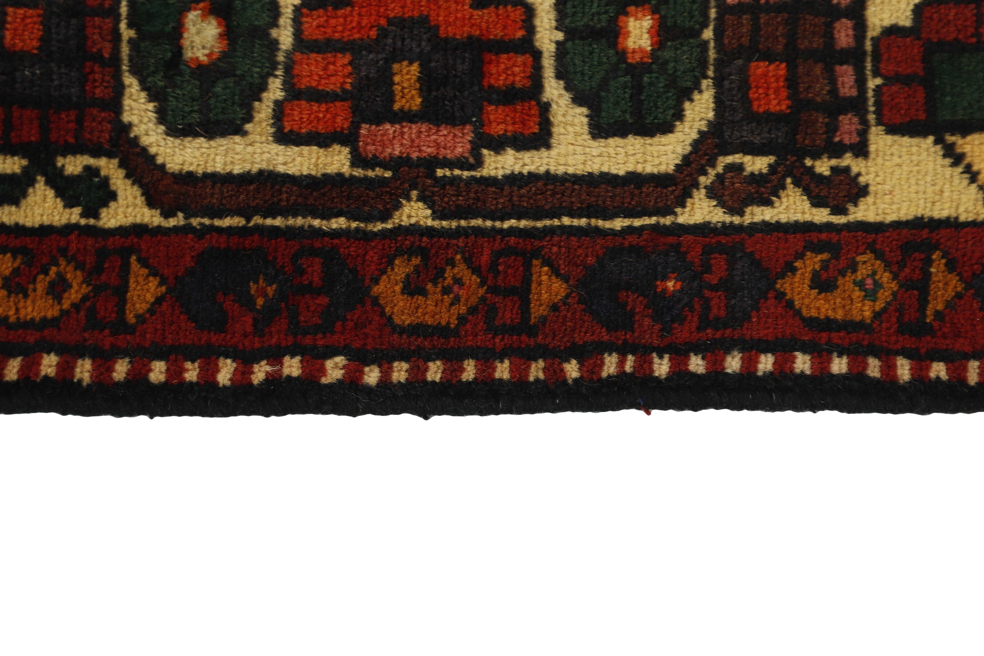 Bakhtiyar 1491757