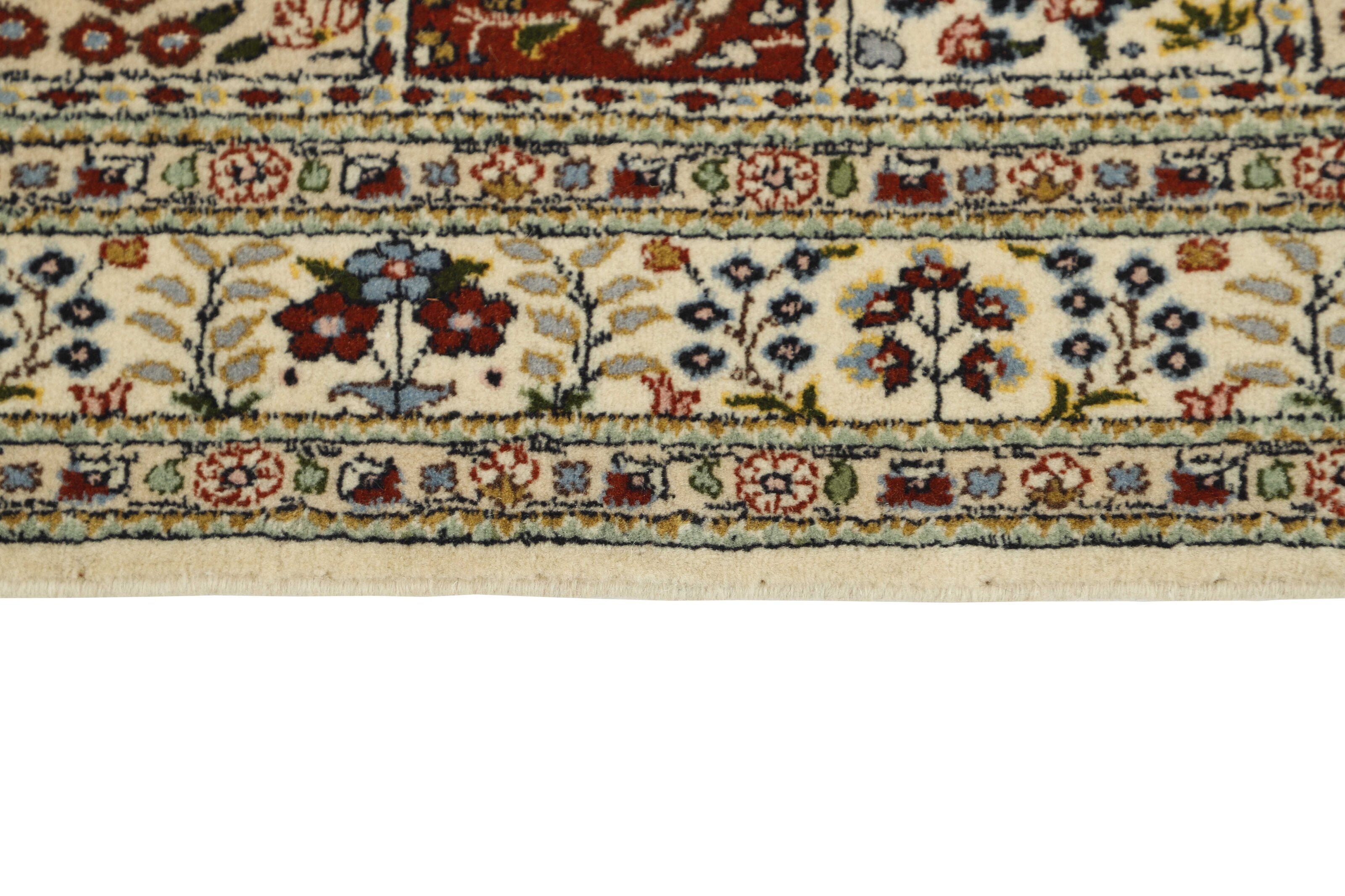 Moud Garden 1491798