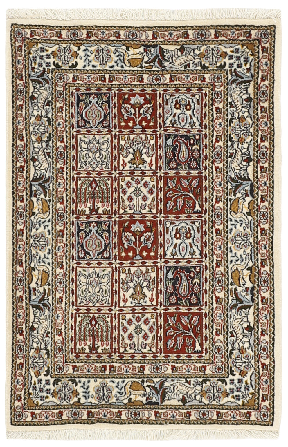 Moud Garden 1491817