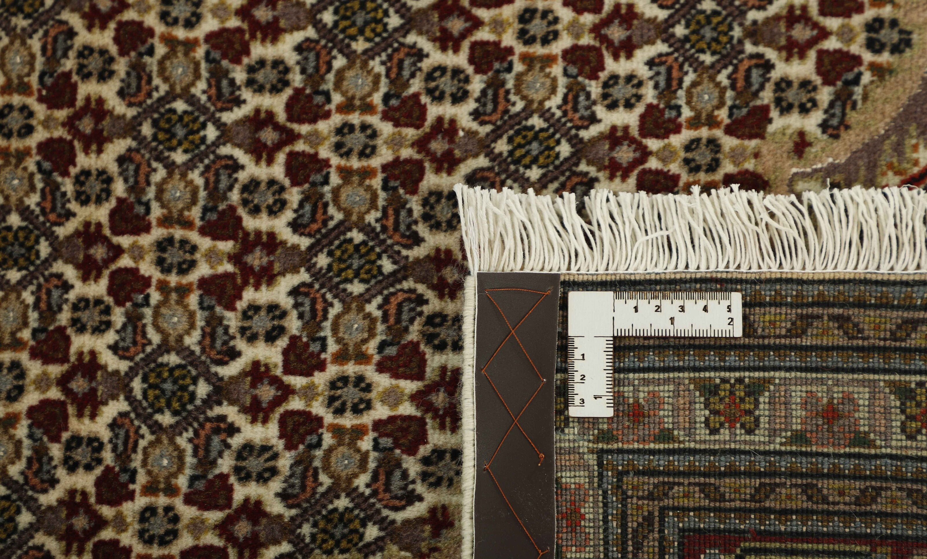 Tabriz 40 Mahi 1492987
