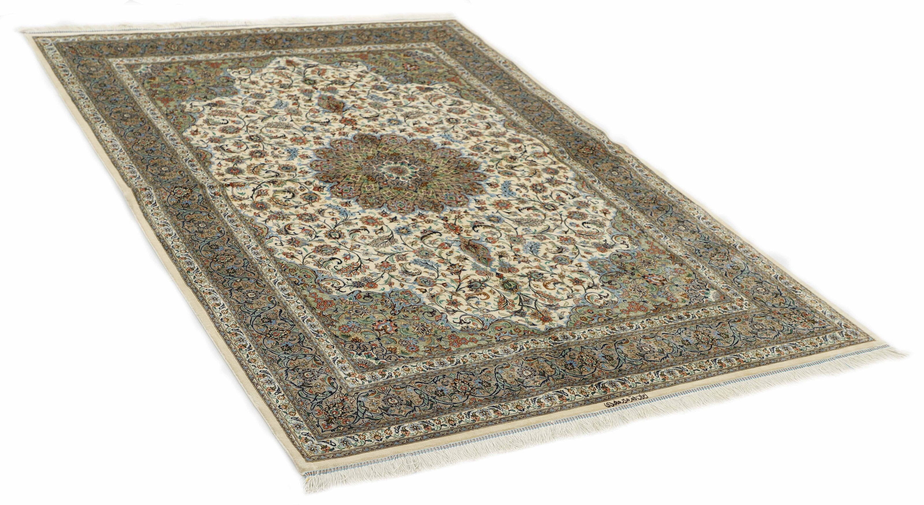 Ghom Silk 1495243