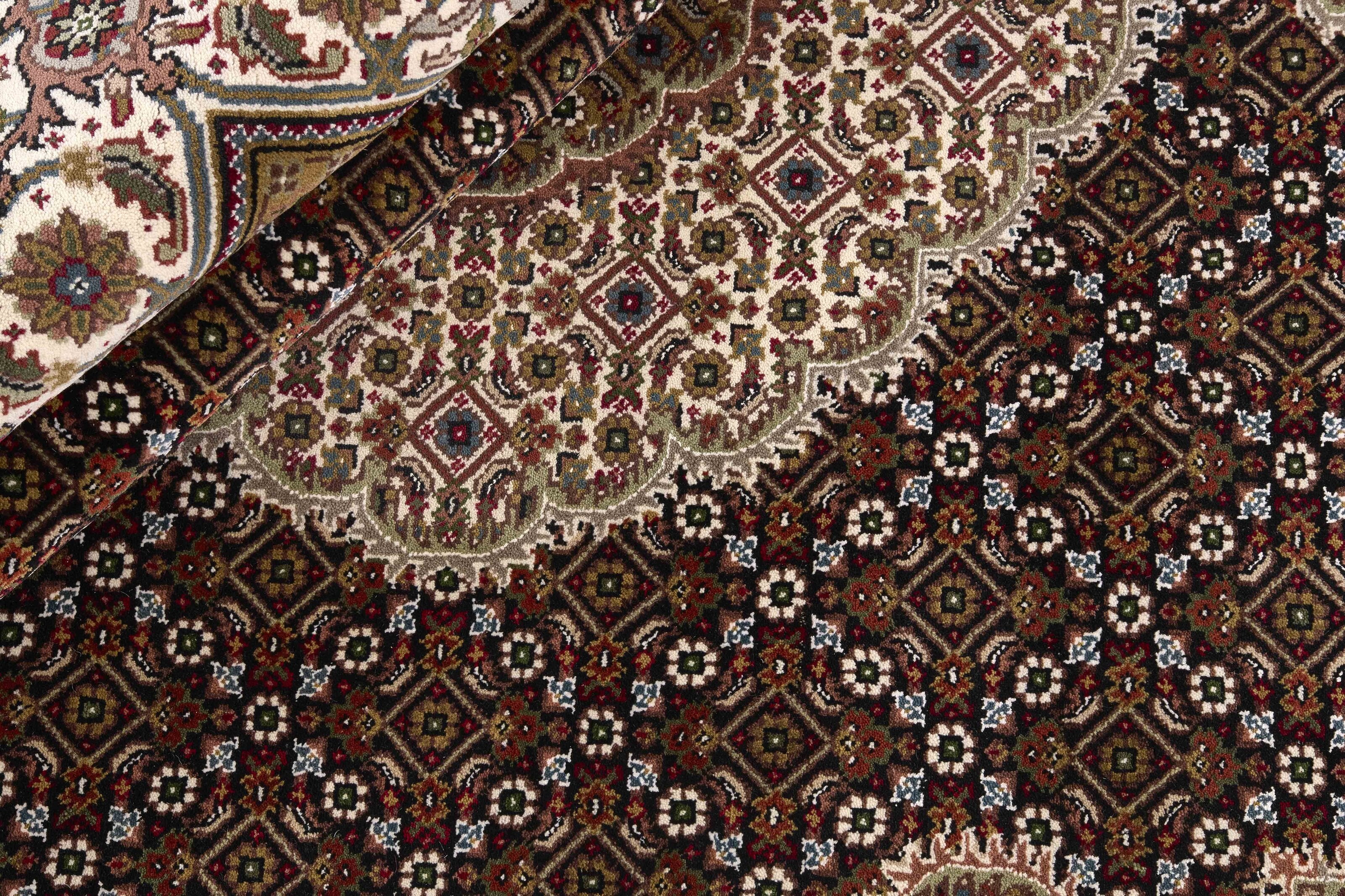 Tabriz Indi 1496892