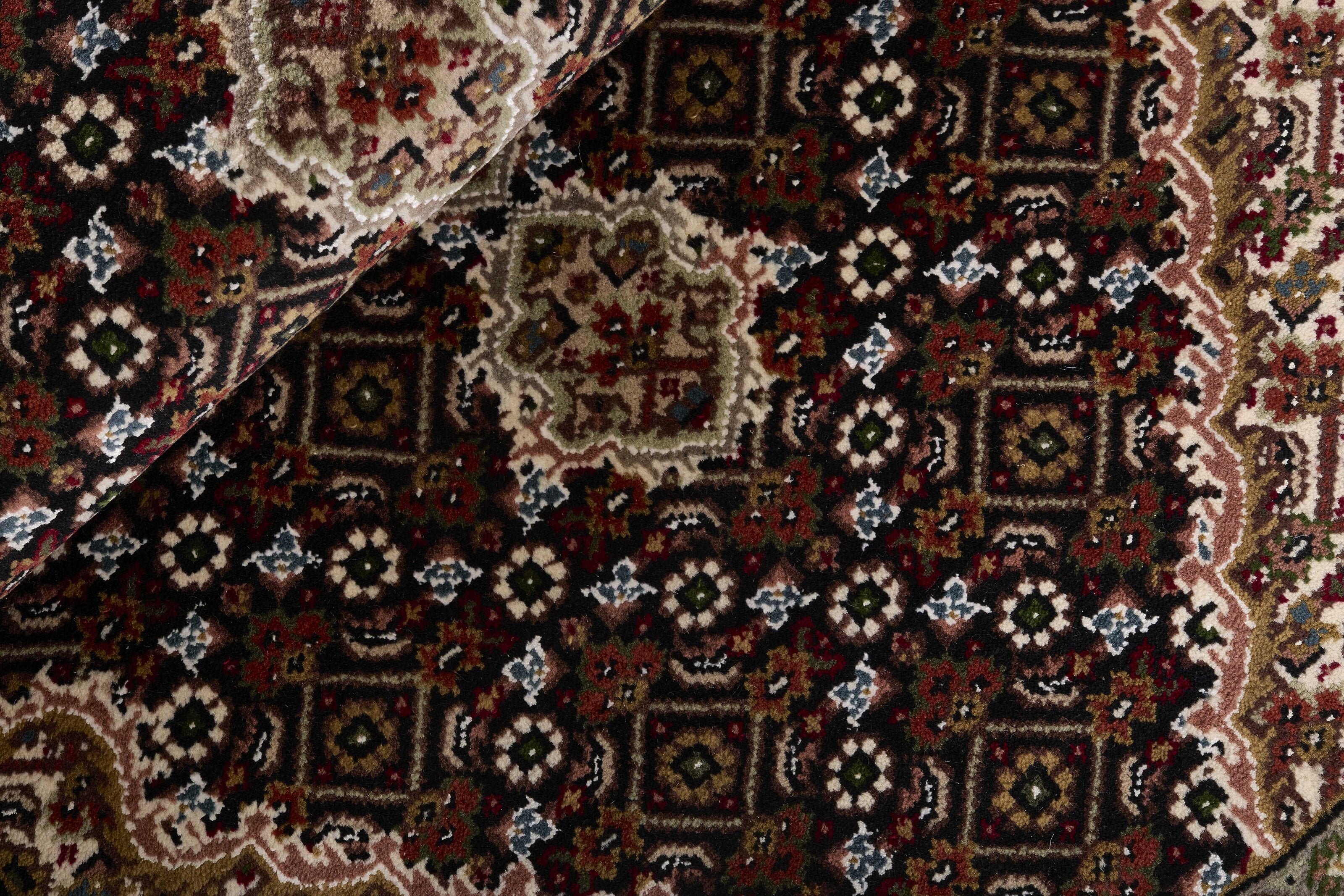 Tabriz Indi 1496916