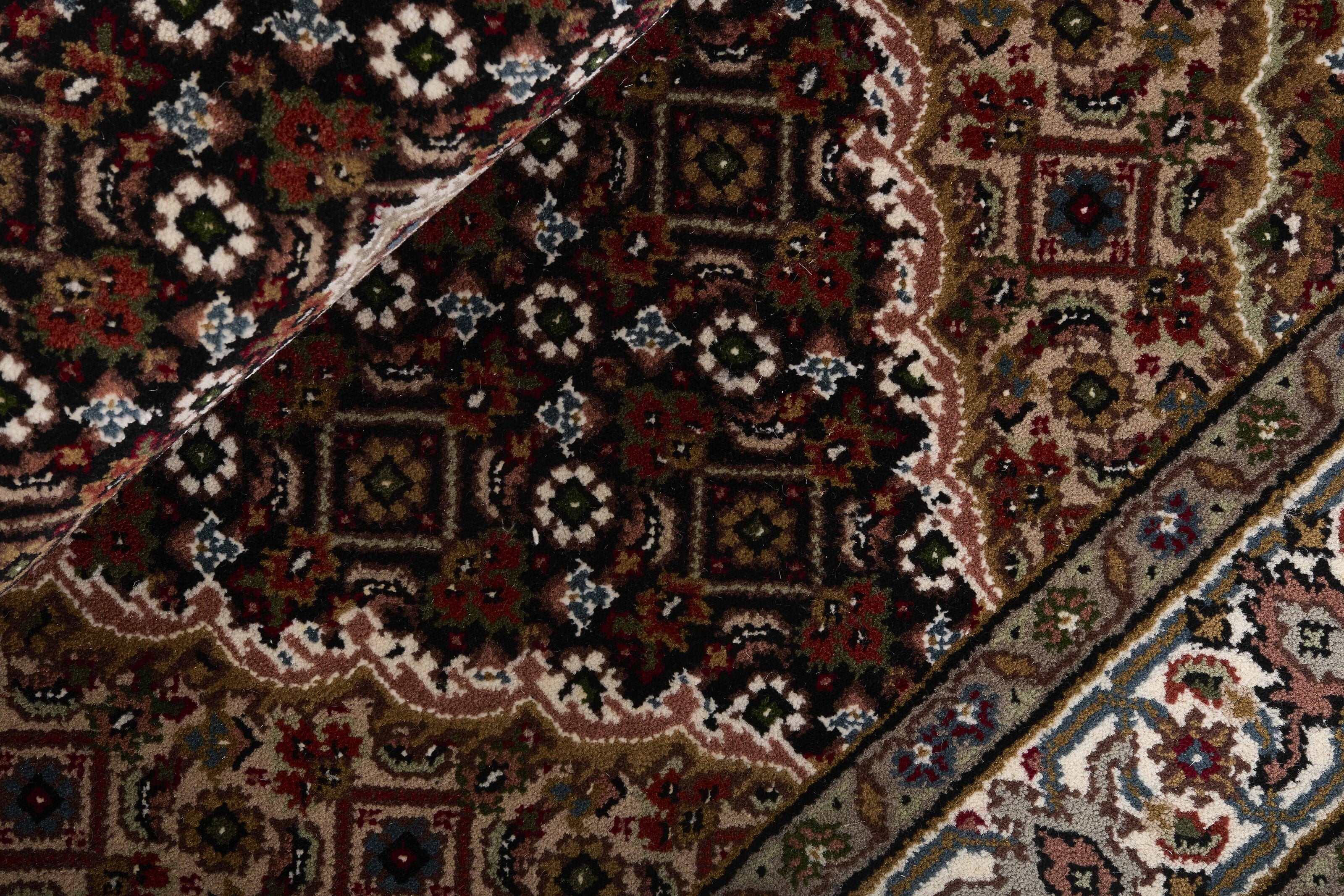Tabriz Indi 1496958