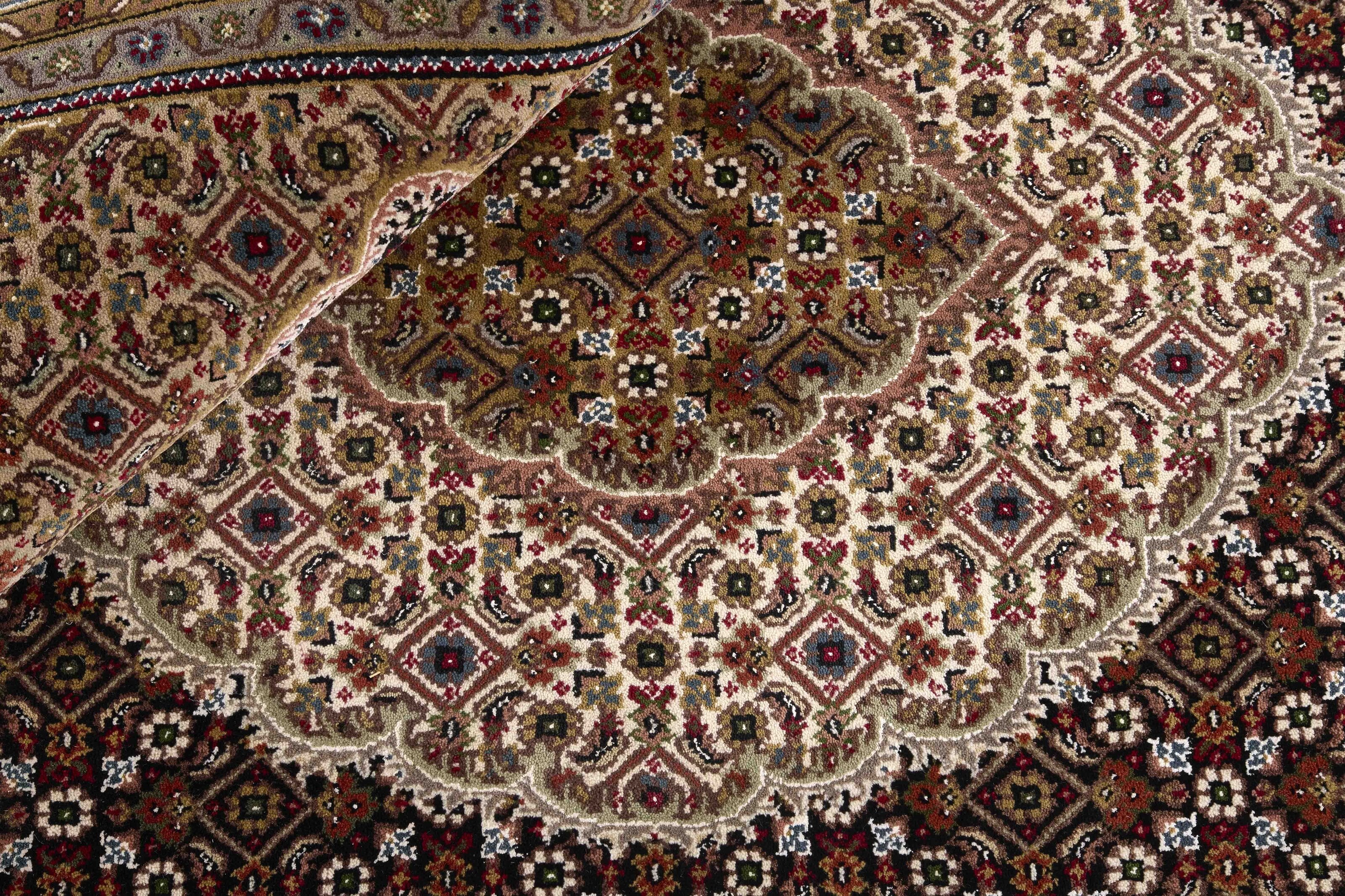 Tabriz Indi 1496961