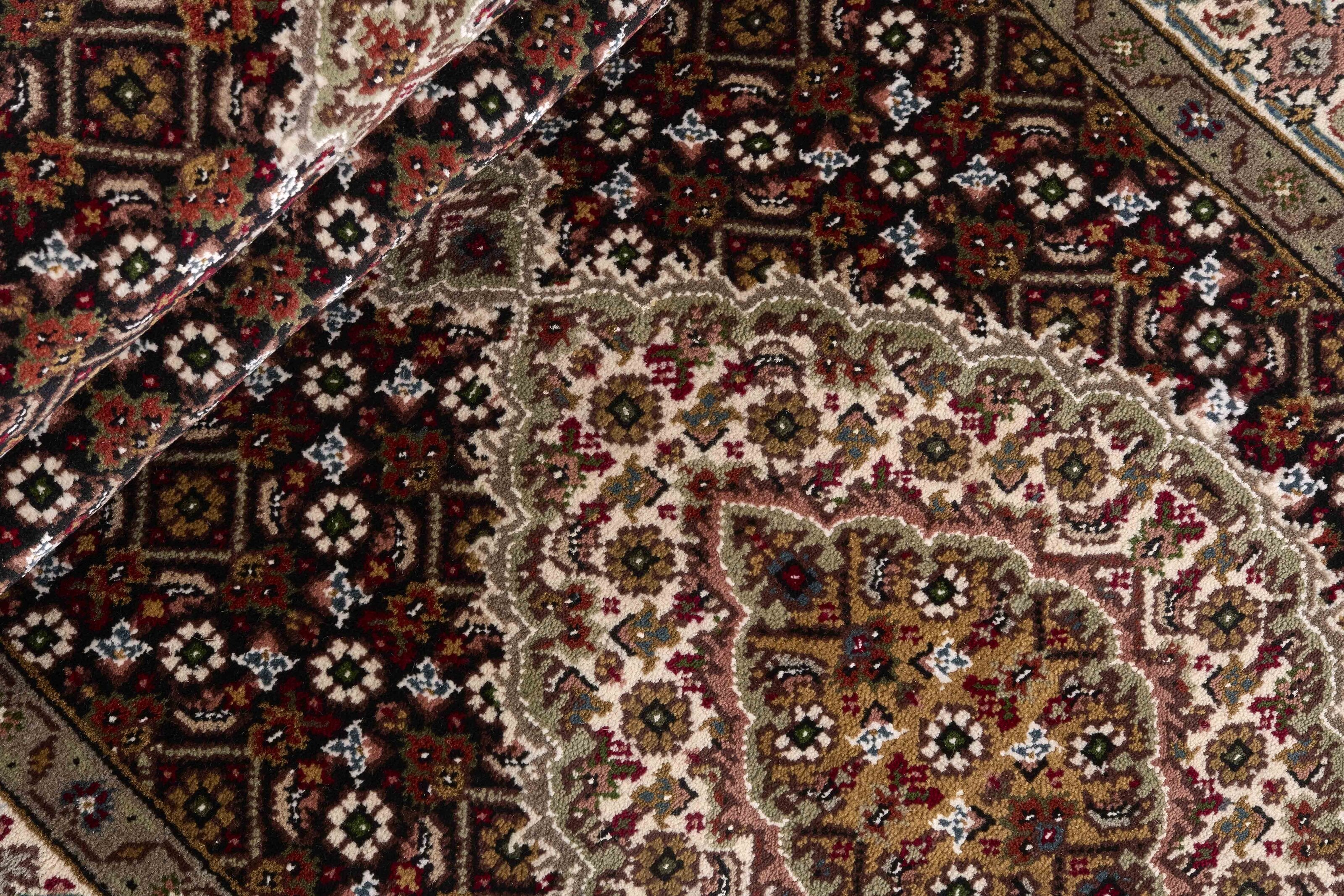 Tabriz Indi 1496966