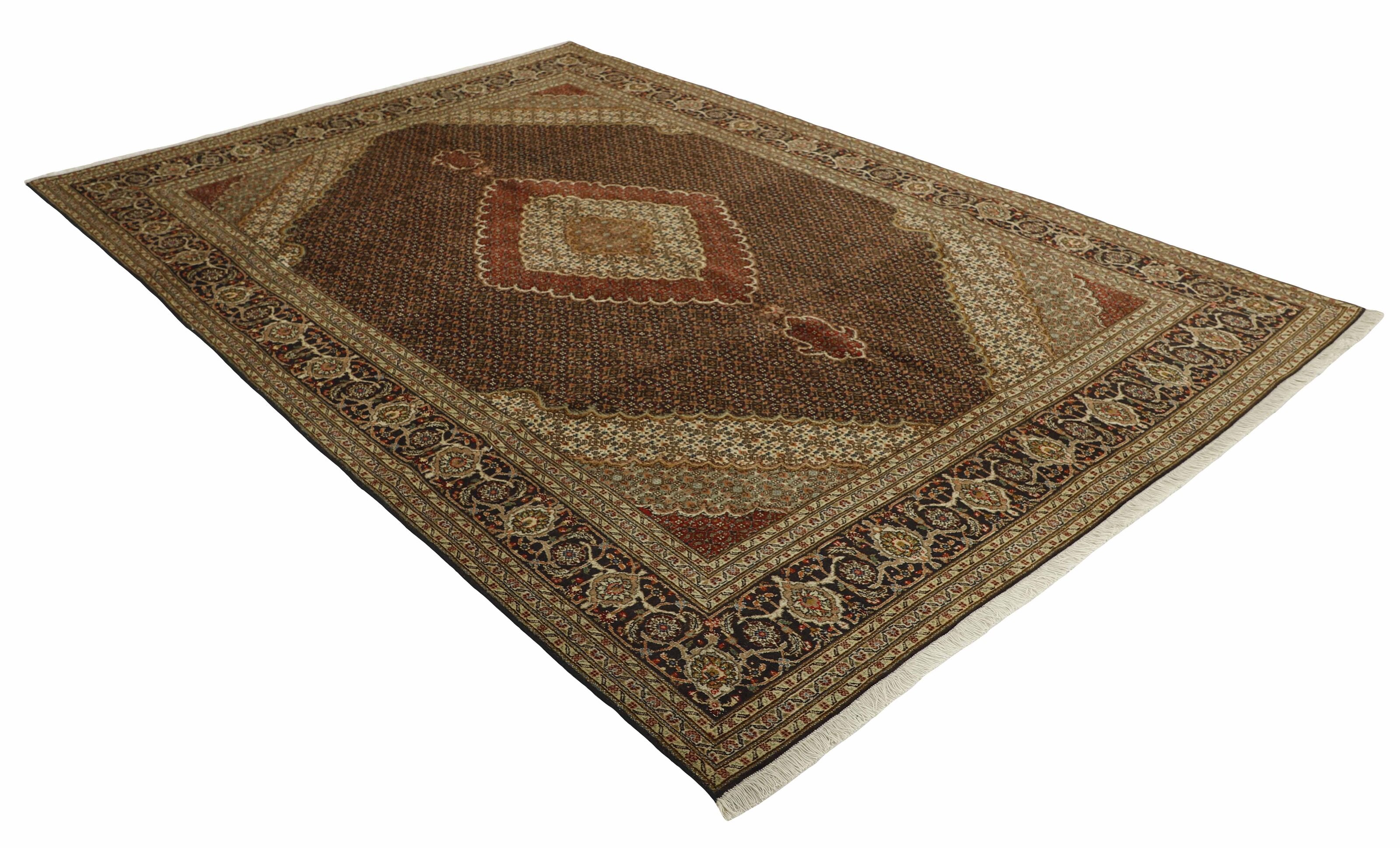 Tabriz 40 Mahi 1499311
