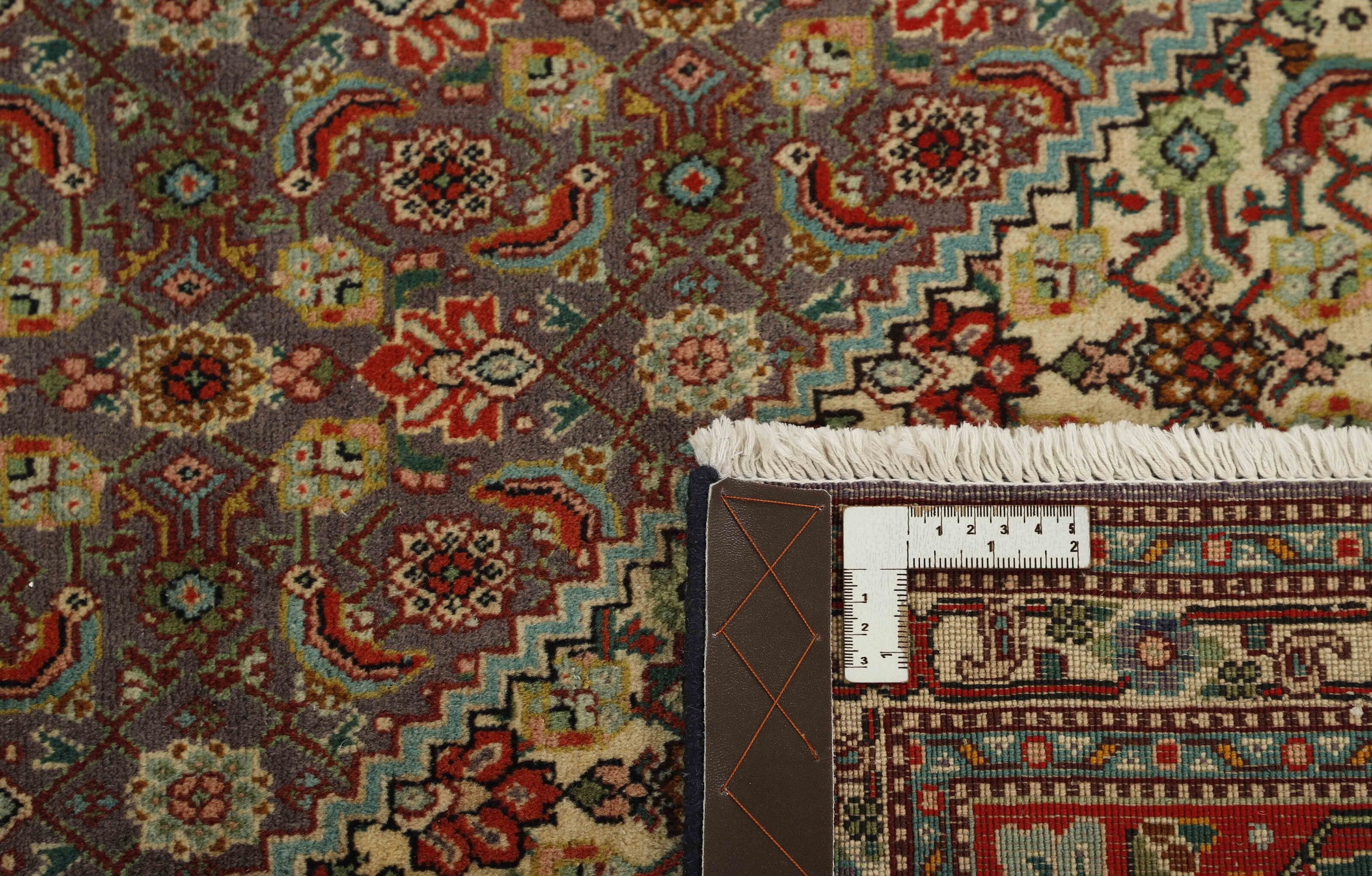 Tabriz 40 Mahi 1499327