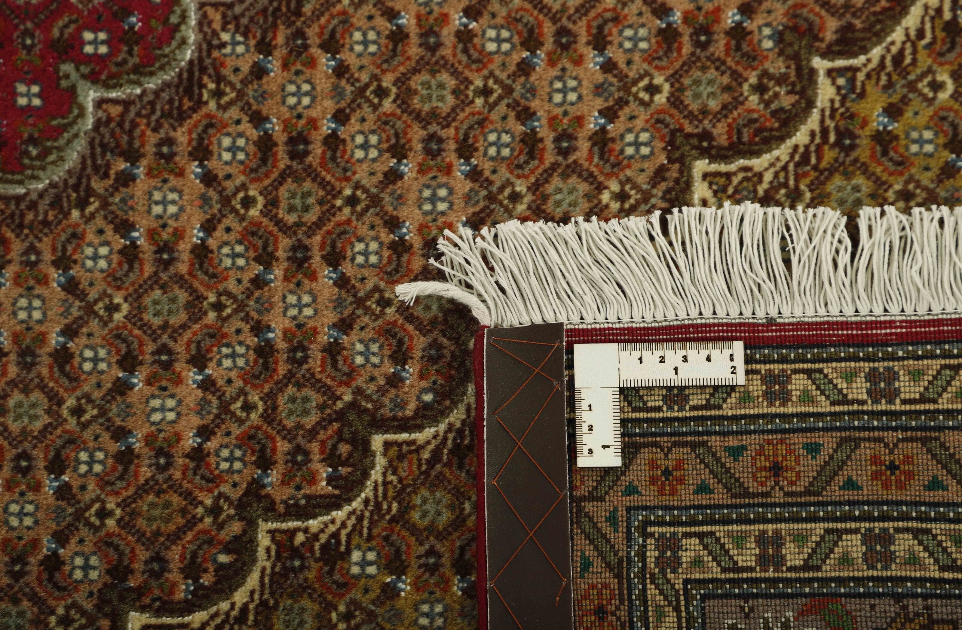 Tabriz 40 Mahi 1499331
