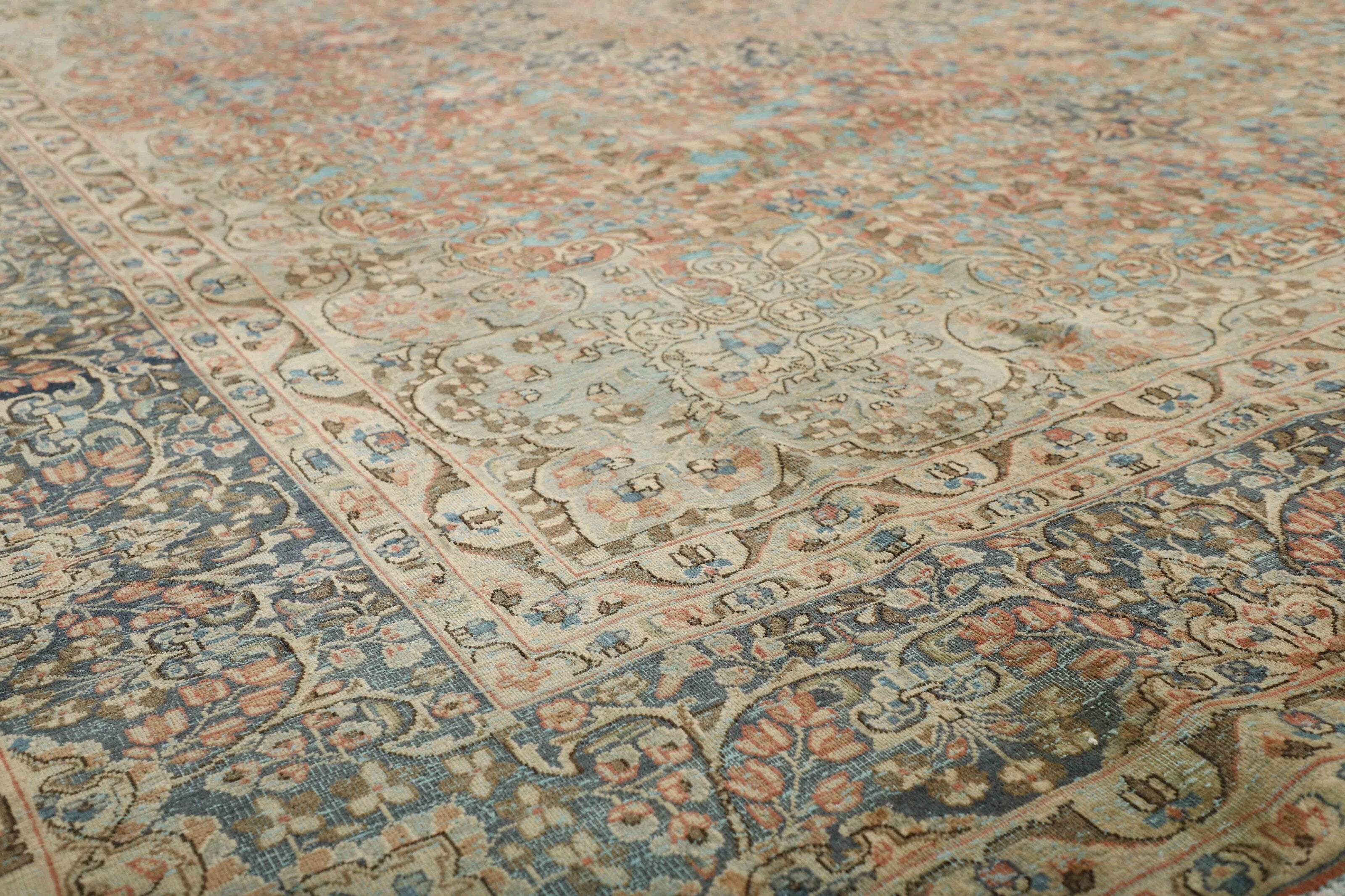 Vintage Kerman 1511374