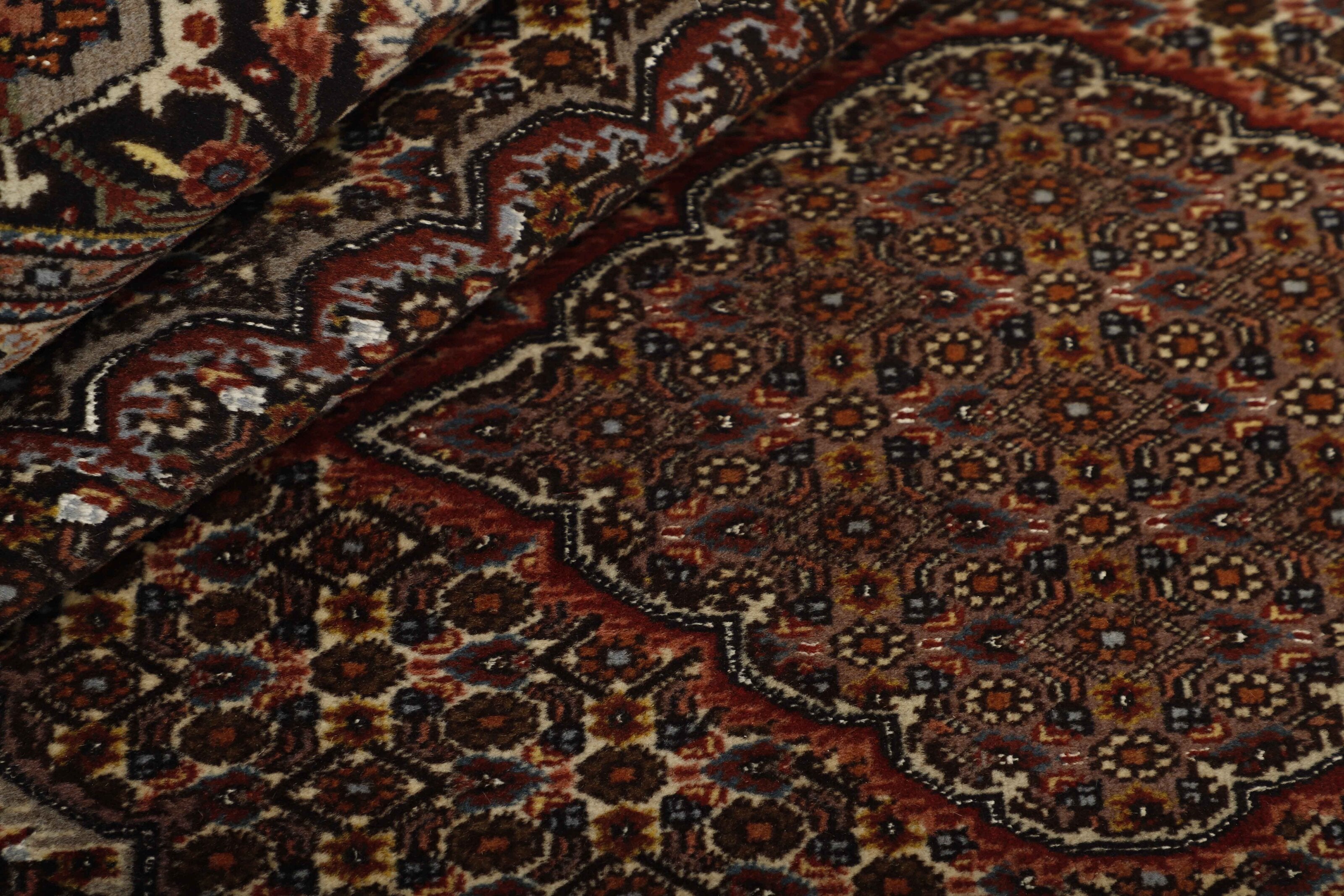 Tabriz 40 Mahi 1514169