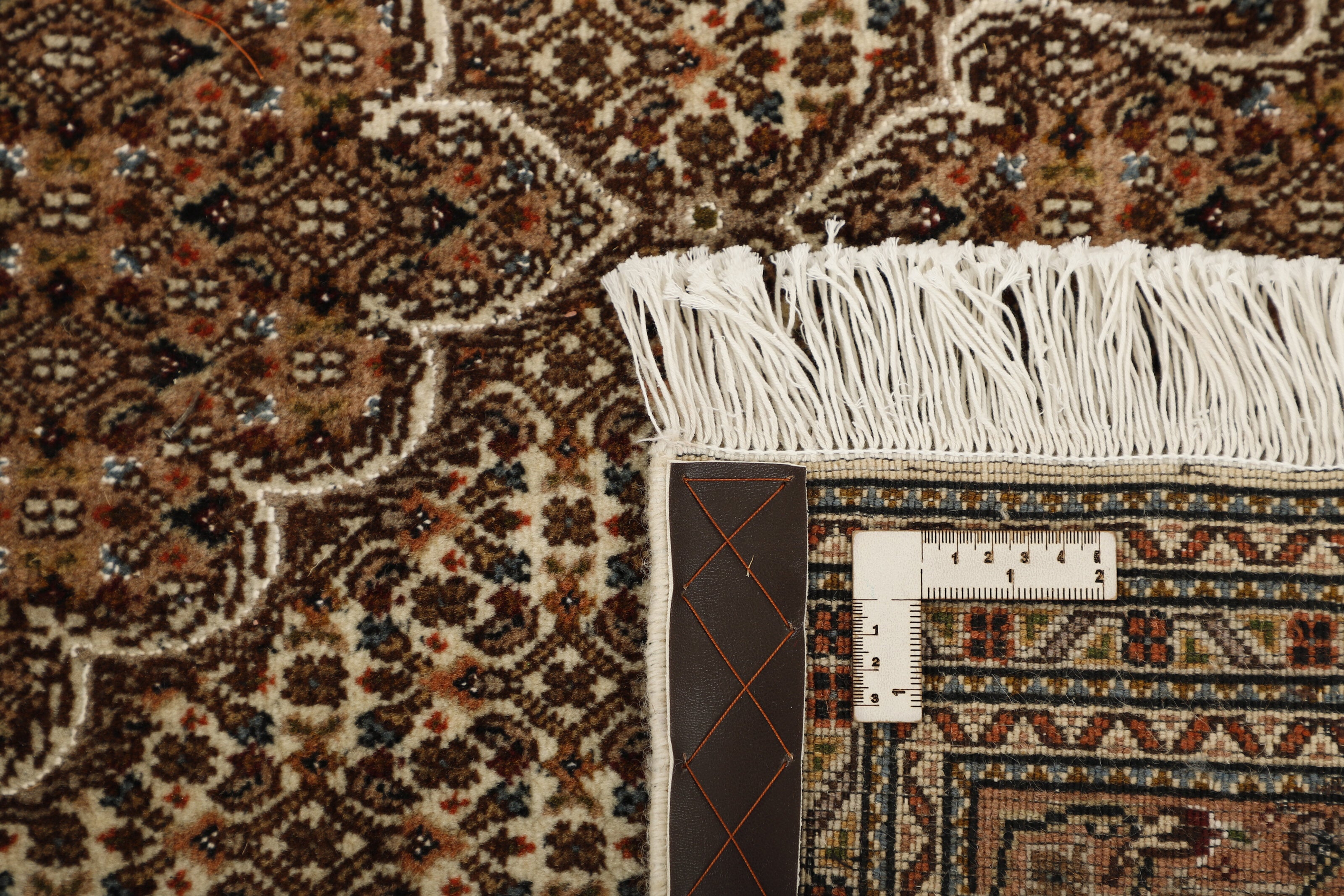Tabriz 40 Mahi 1514554