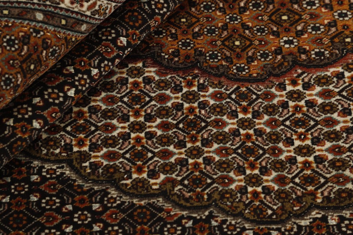 Tabriz 40 Mahi 1514565