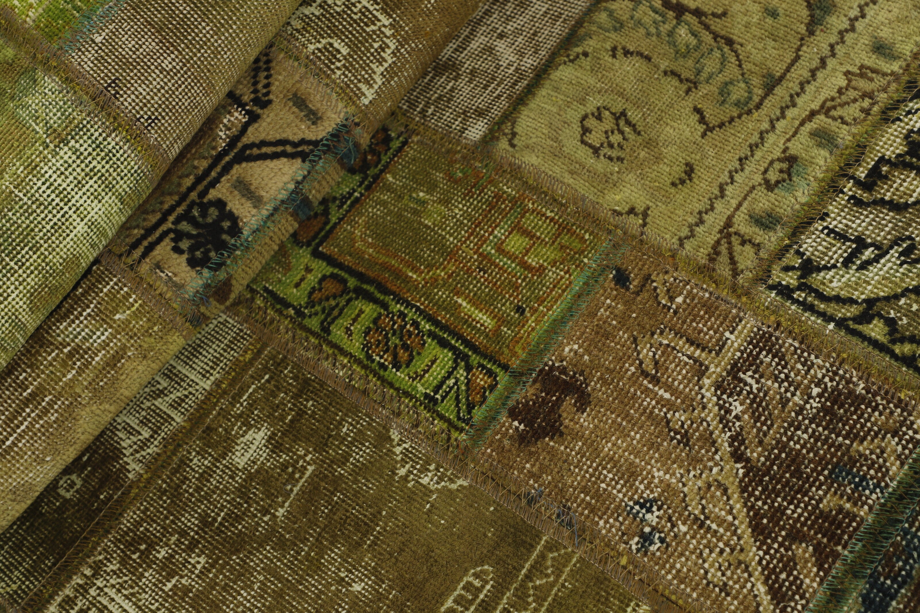 Vintage Patchwork Runner 1515843