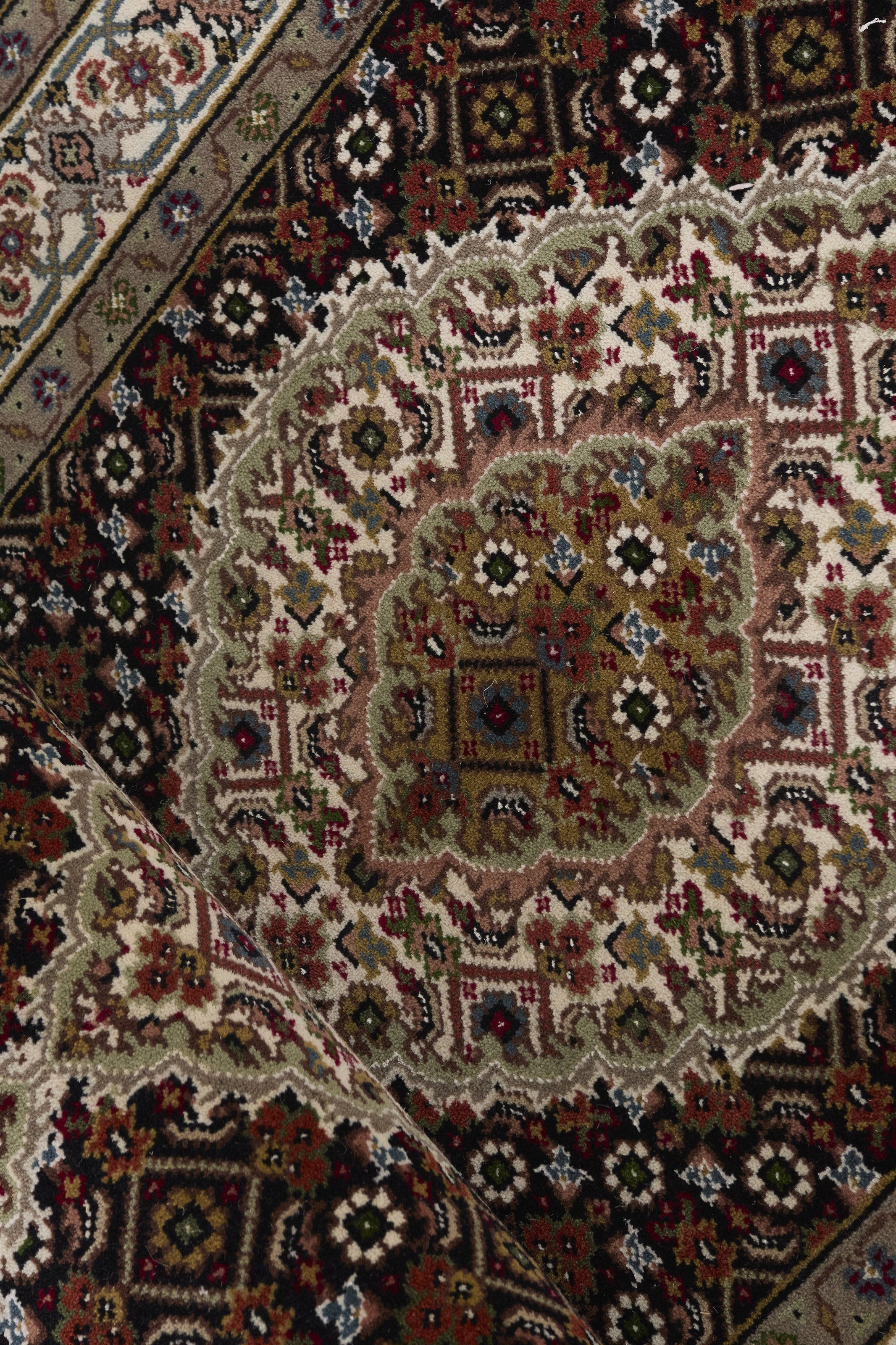 Tabriz Indi Runner 1516792