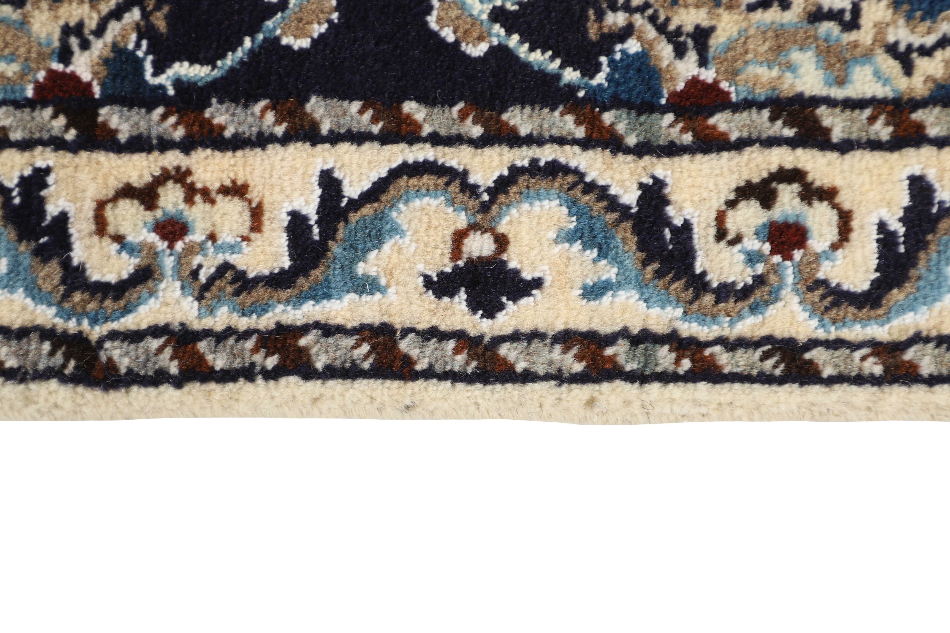 Nain Kashmar Runner 1519887