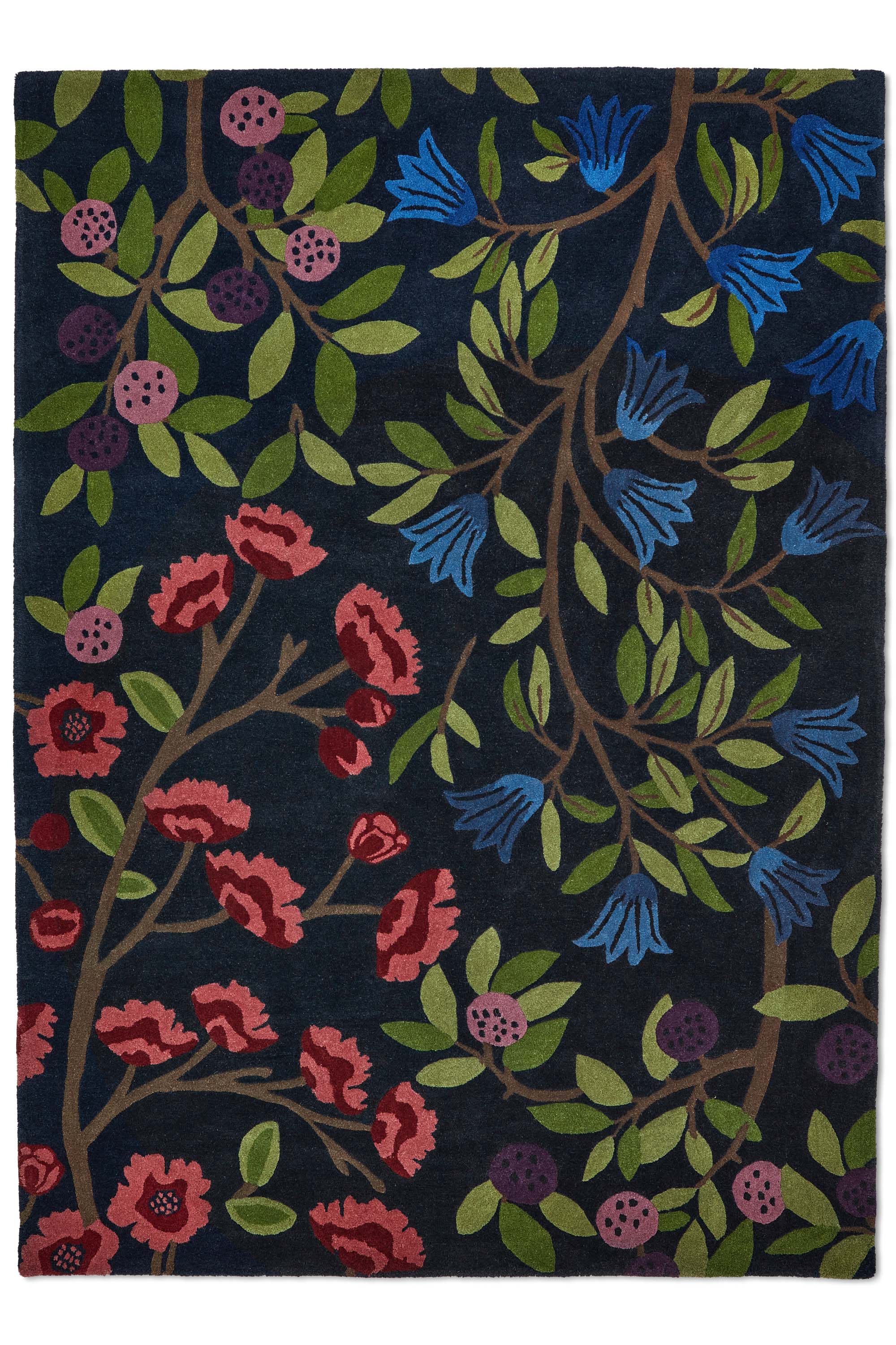 Modern rug with floral pattern in blue and natural tones