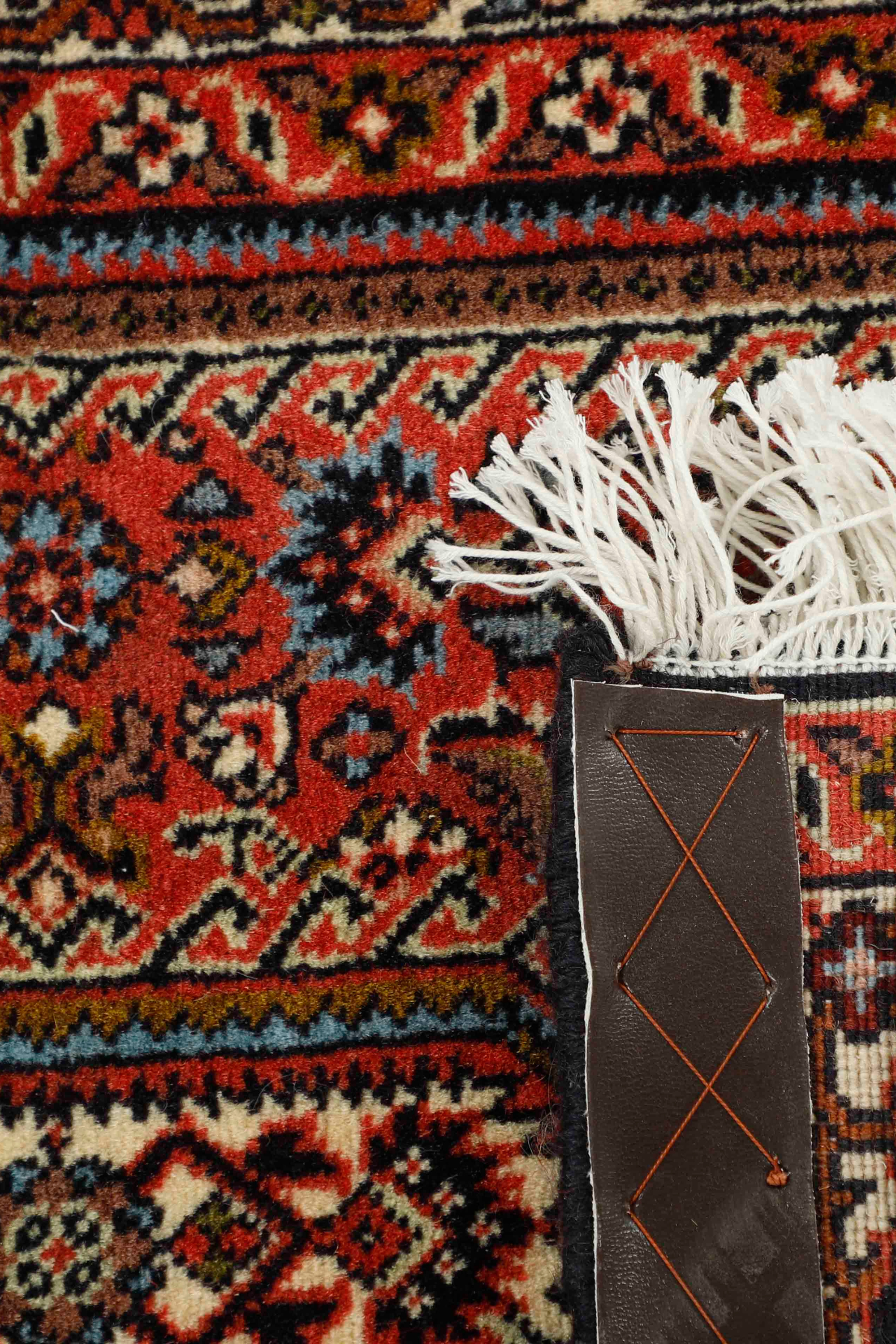 Red traditional Bidjar Zandjan rug