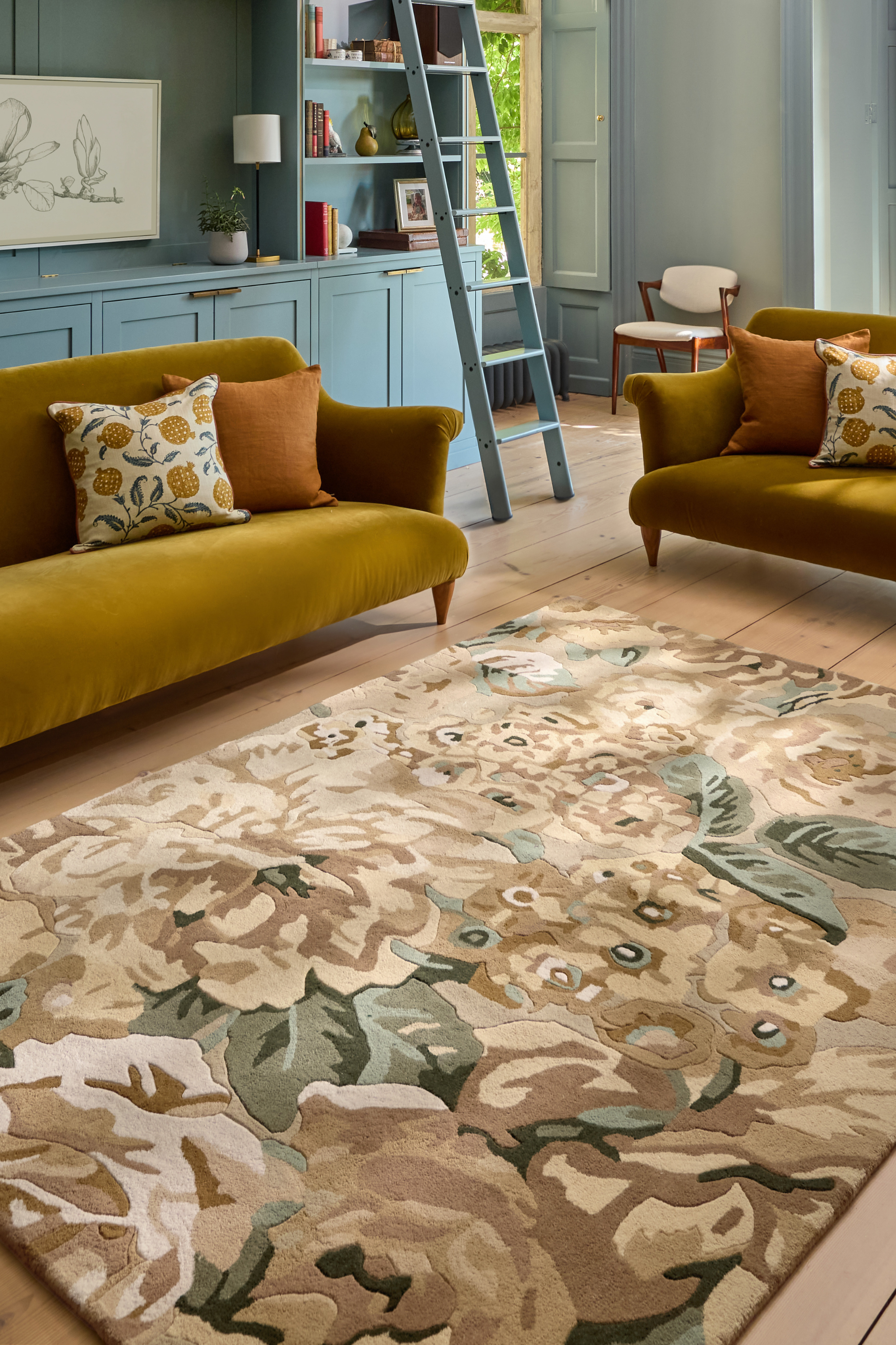 Sanderson Rose & Peony Birch 45001 Rug