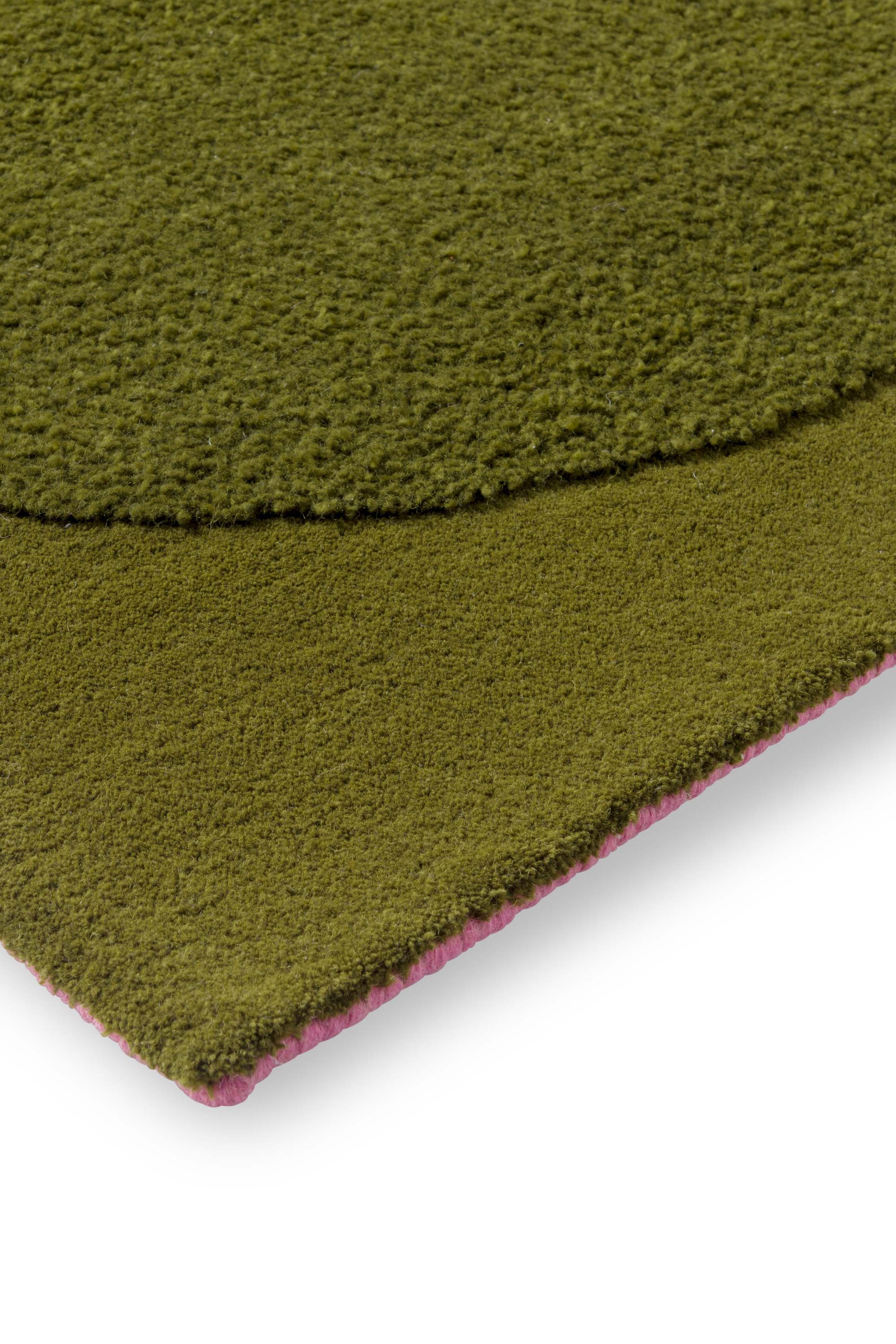 Modern green floral rug