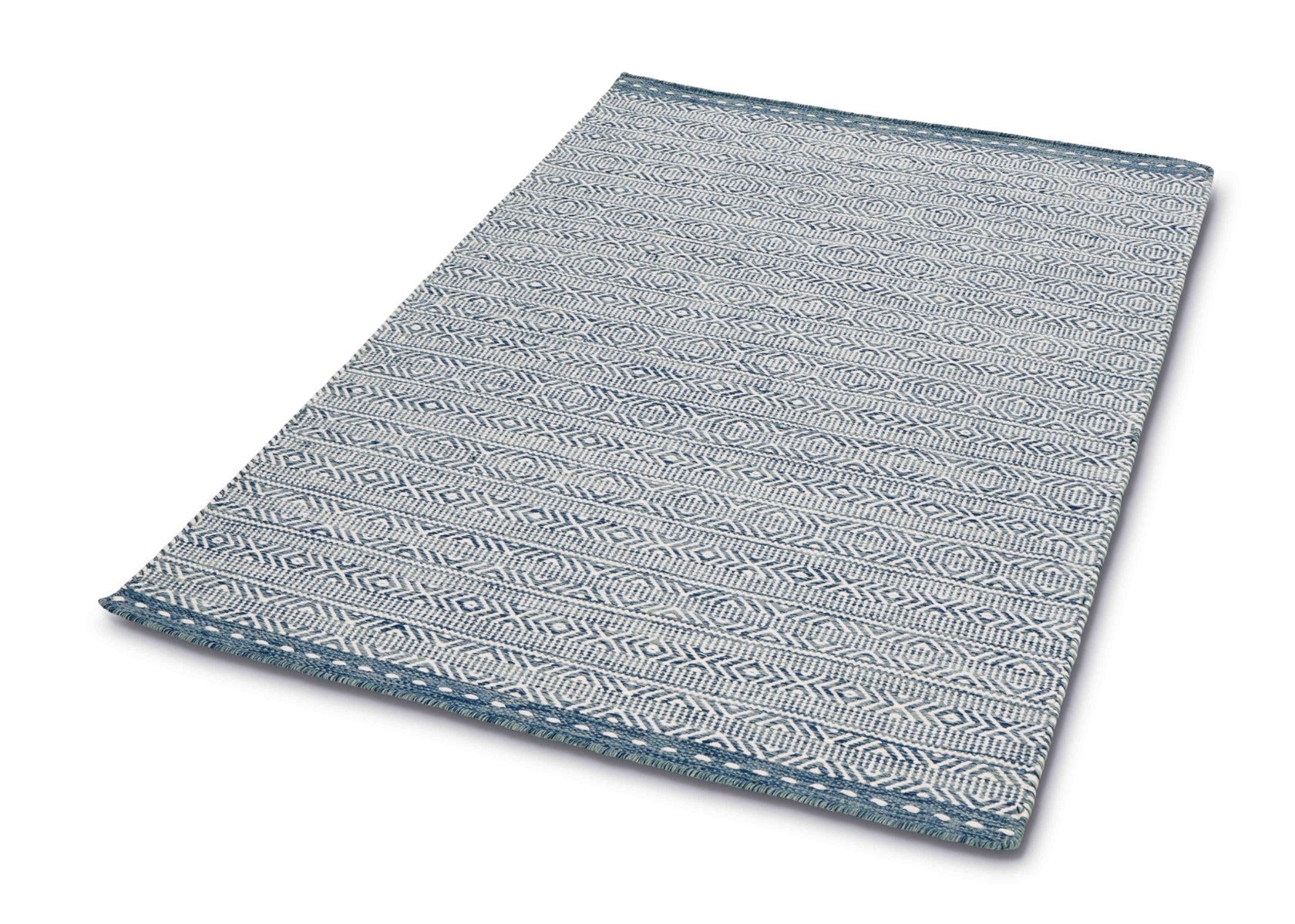 blue and white kelim flatweave rug 