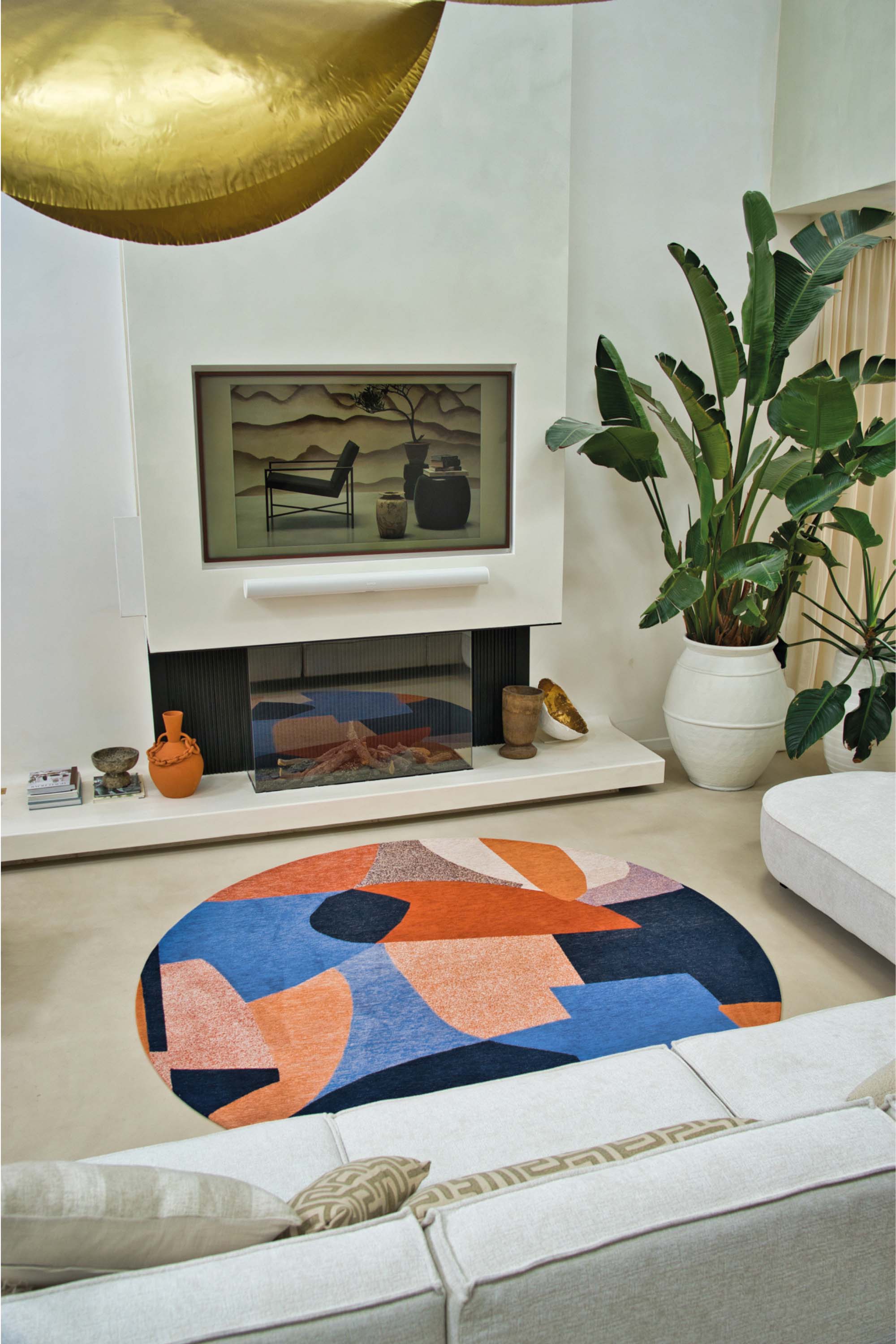 Gallery Collection | Shapes Carpe Diem 9368 Circle | Louis De