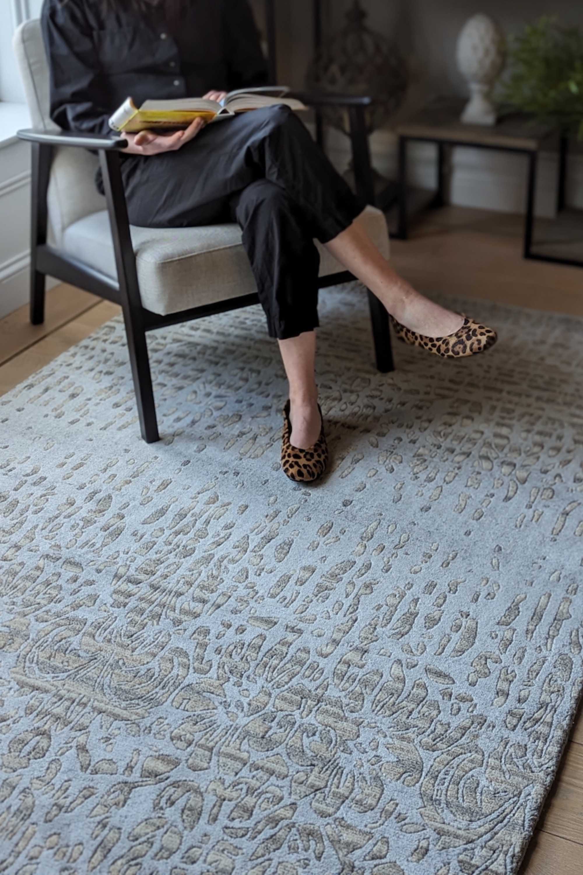 Shangri La Sea Scape Beige Rug