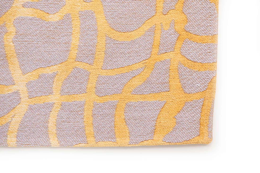 flatweave area rug with abstract yellow design
