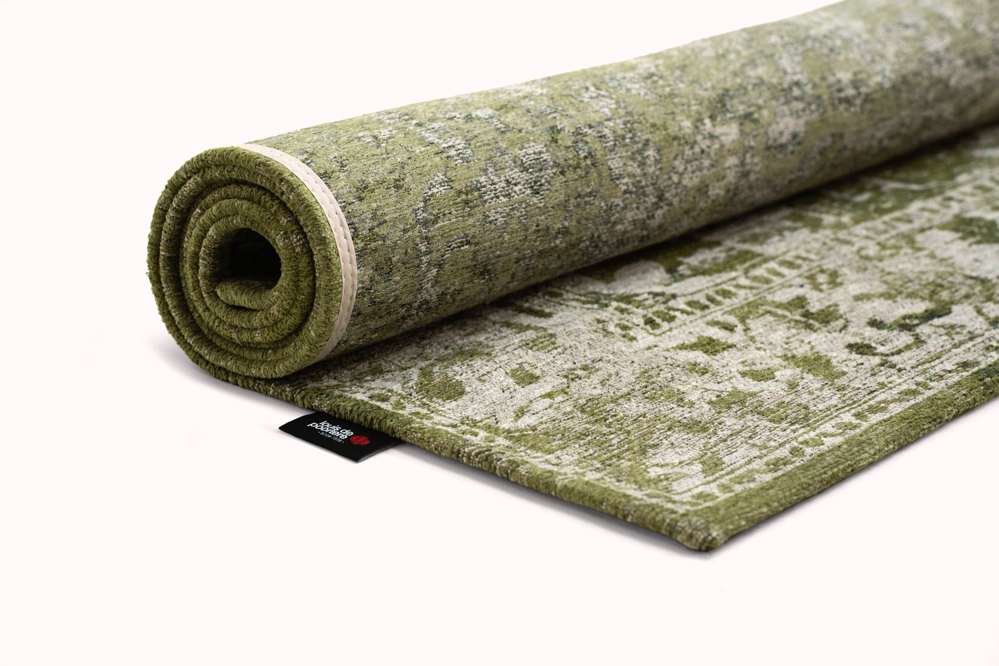 Antiquarian Olive Tabriz Wood 9645