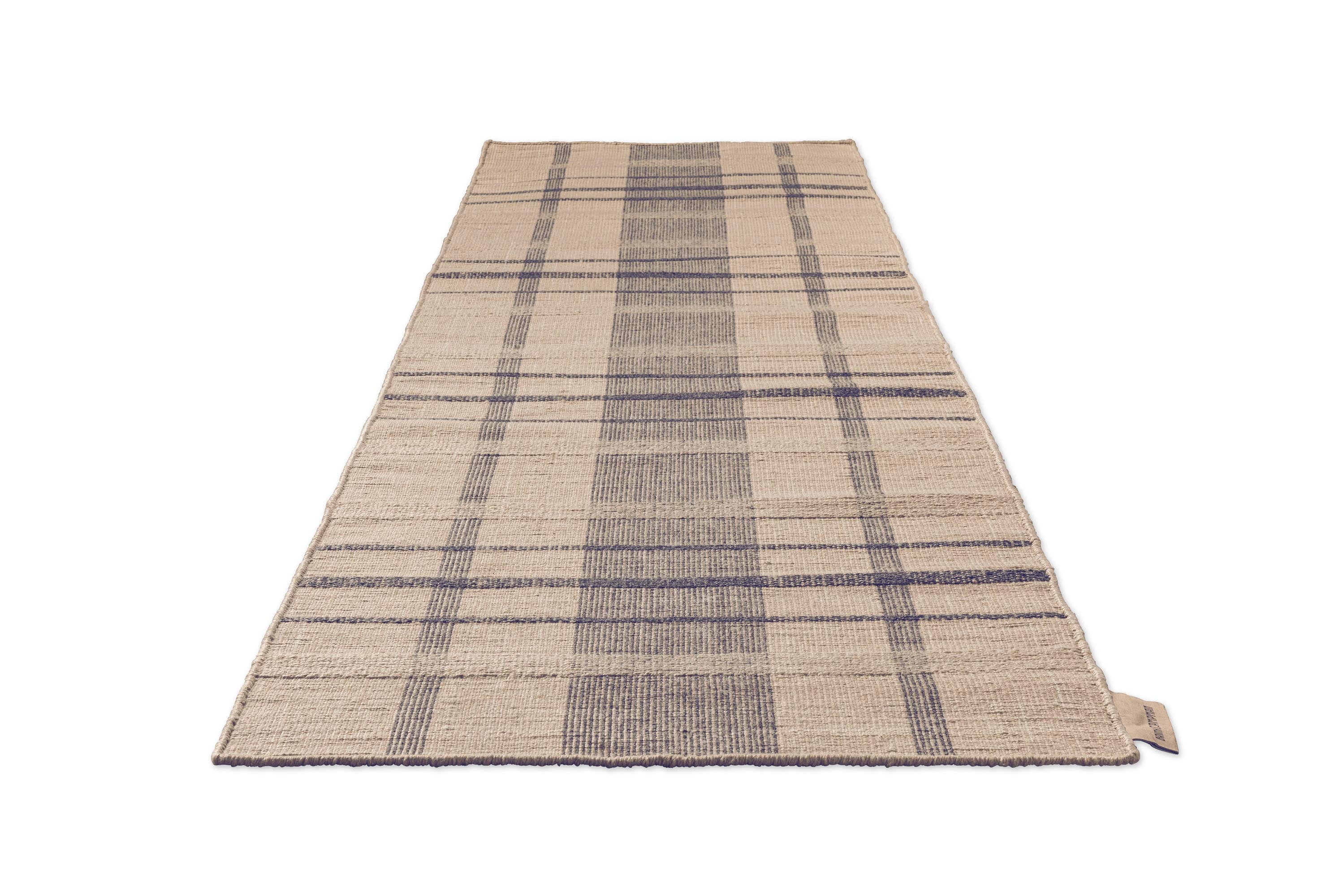 Zona Denim Check Outdoor Runner 497408