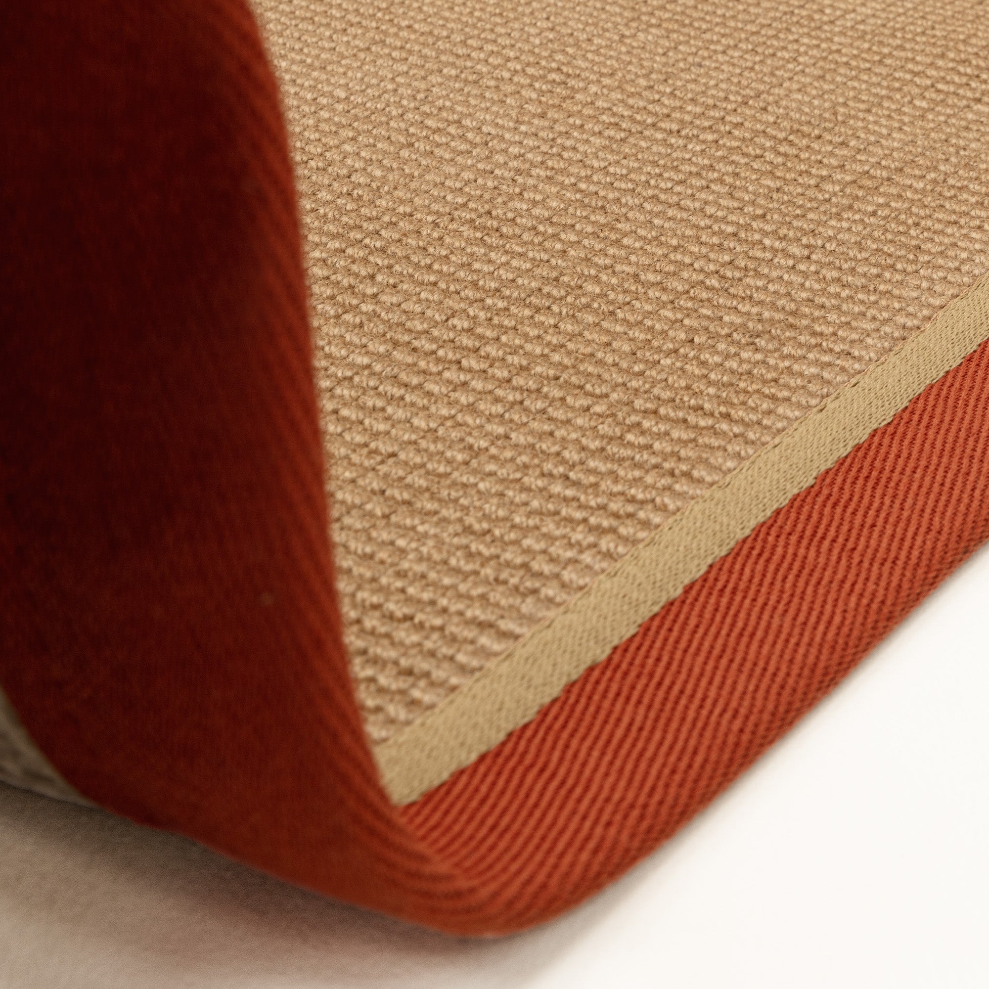 Bordo Boucle Rust Linen Runner