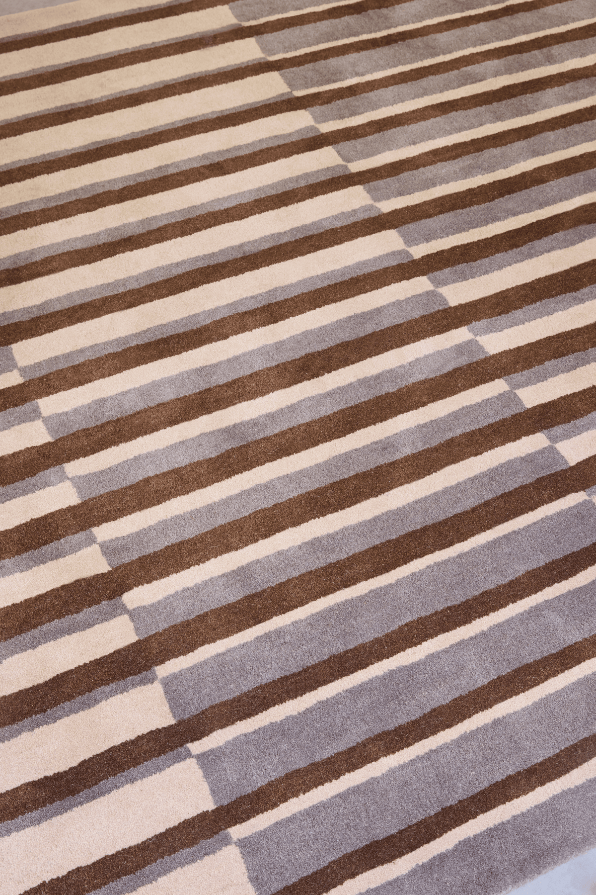 Brink & Campman Decor Pilar Taupe 190004